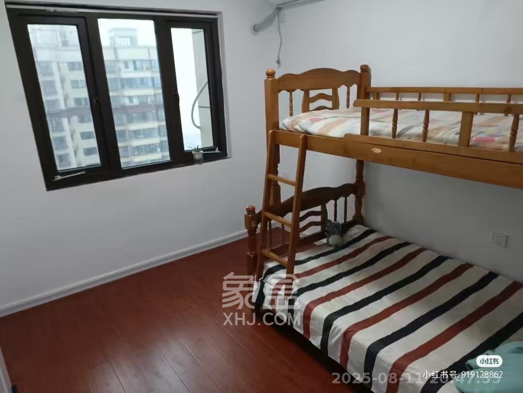 山语城三期 4室2厅2卫 2800.0元/月 山语城三期 4室2厅2卫 2800.0元/月室内图