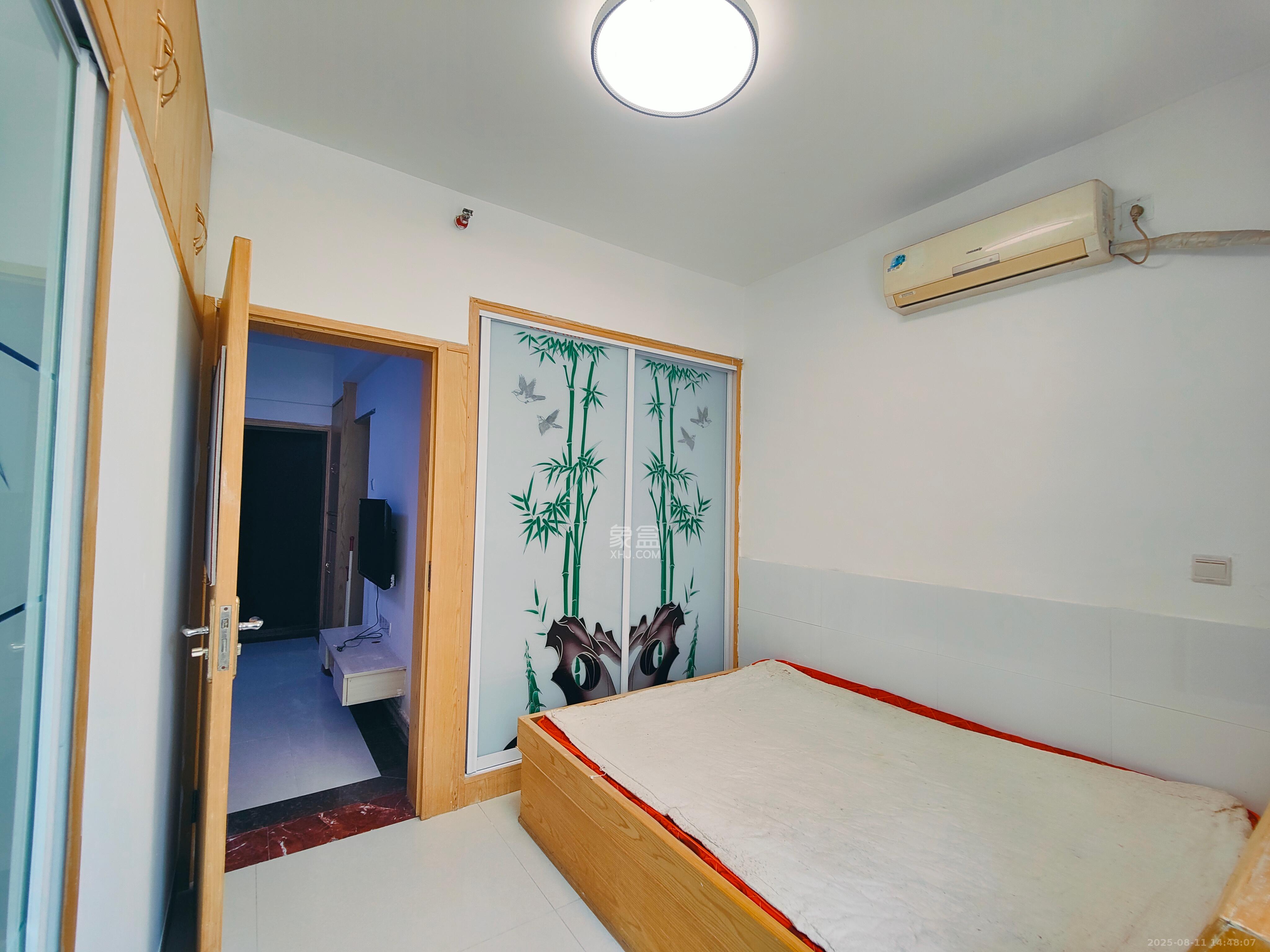 中建芙蓉工社  2室1厅1卫   1400.00元/月室内图