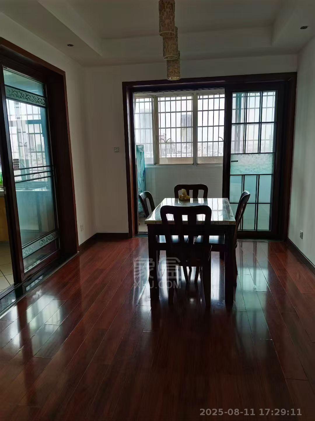 畅园小区 3室2厅2卫 1500.0元/月 畅园小区 3室2厅2卫 1500.0元/月室内图