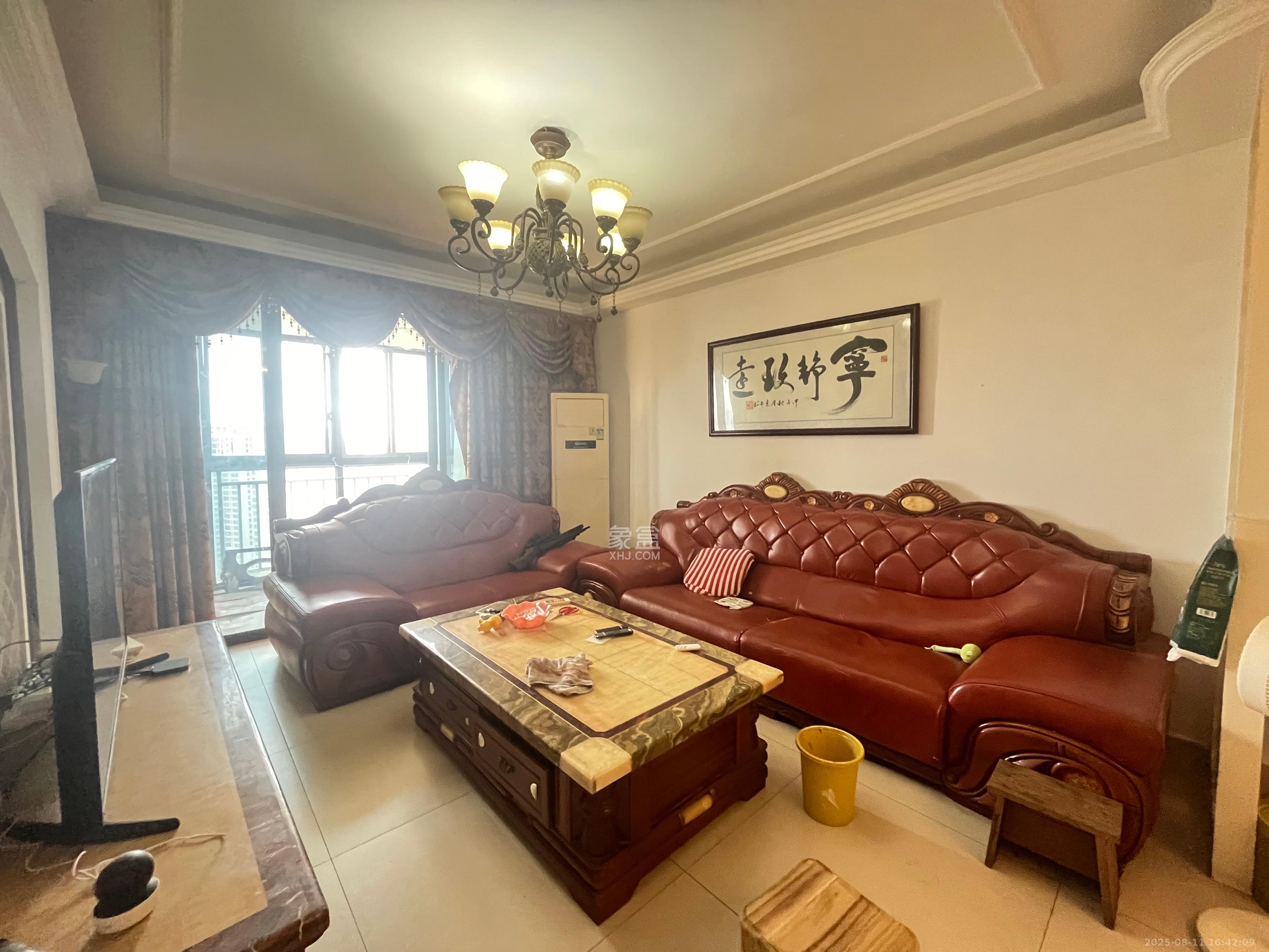 保利麓谷林语A区 4室2厅2卫 3200.0元/月 保利麓谷林语A区 4室2厅2卫 3200.0元/月室内图