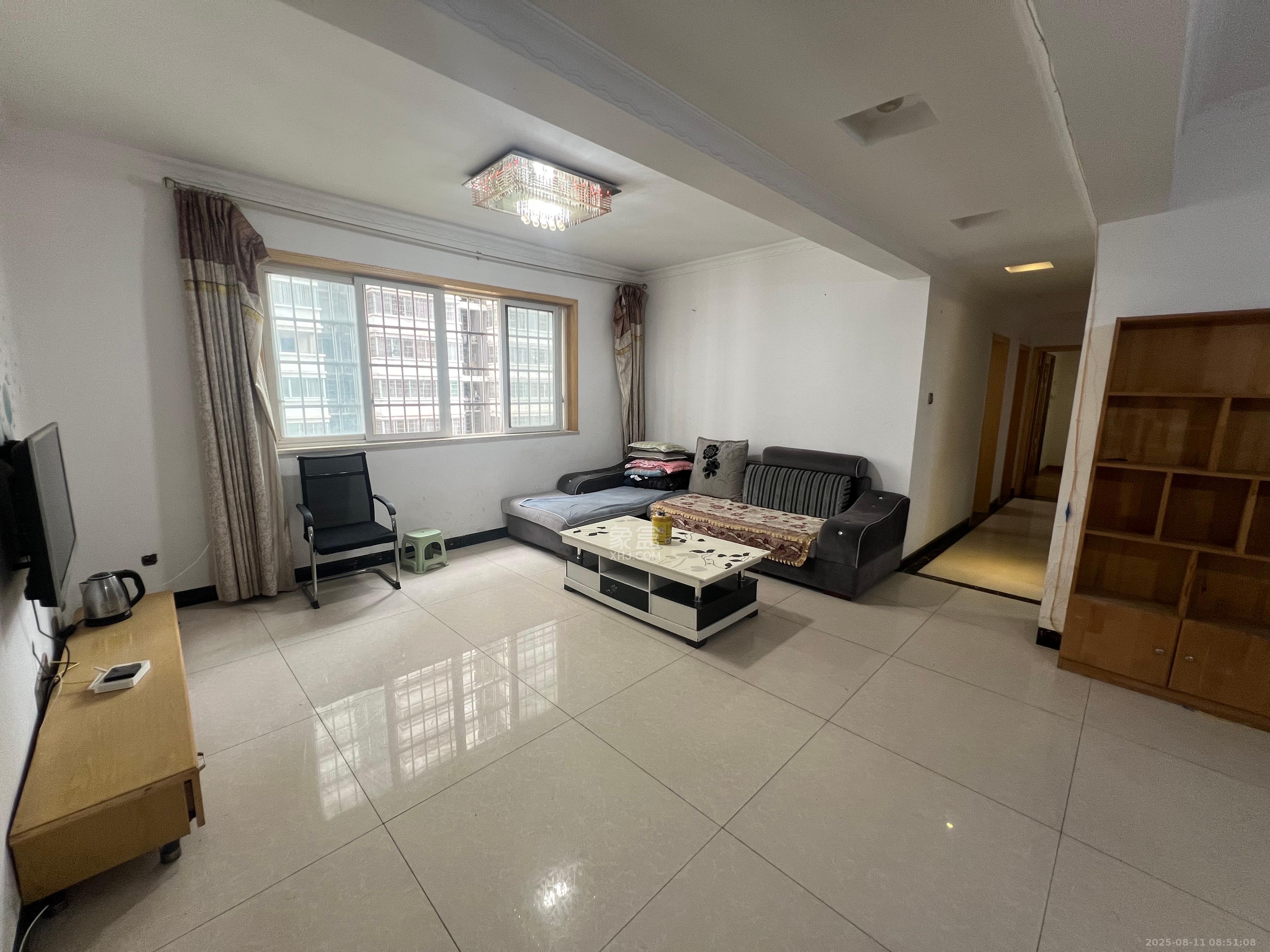 锦璨家园  3室2厅2卫    2500.0元/月 锦璨家园  3室2厅2卫    2500.0元/月室内图