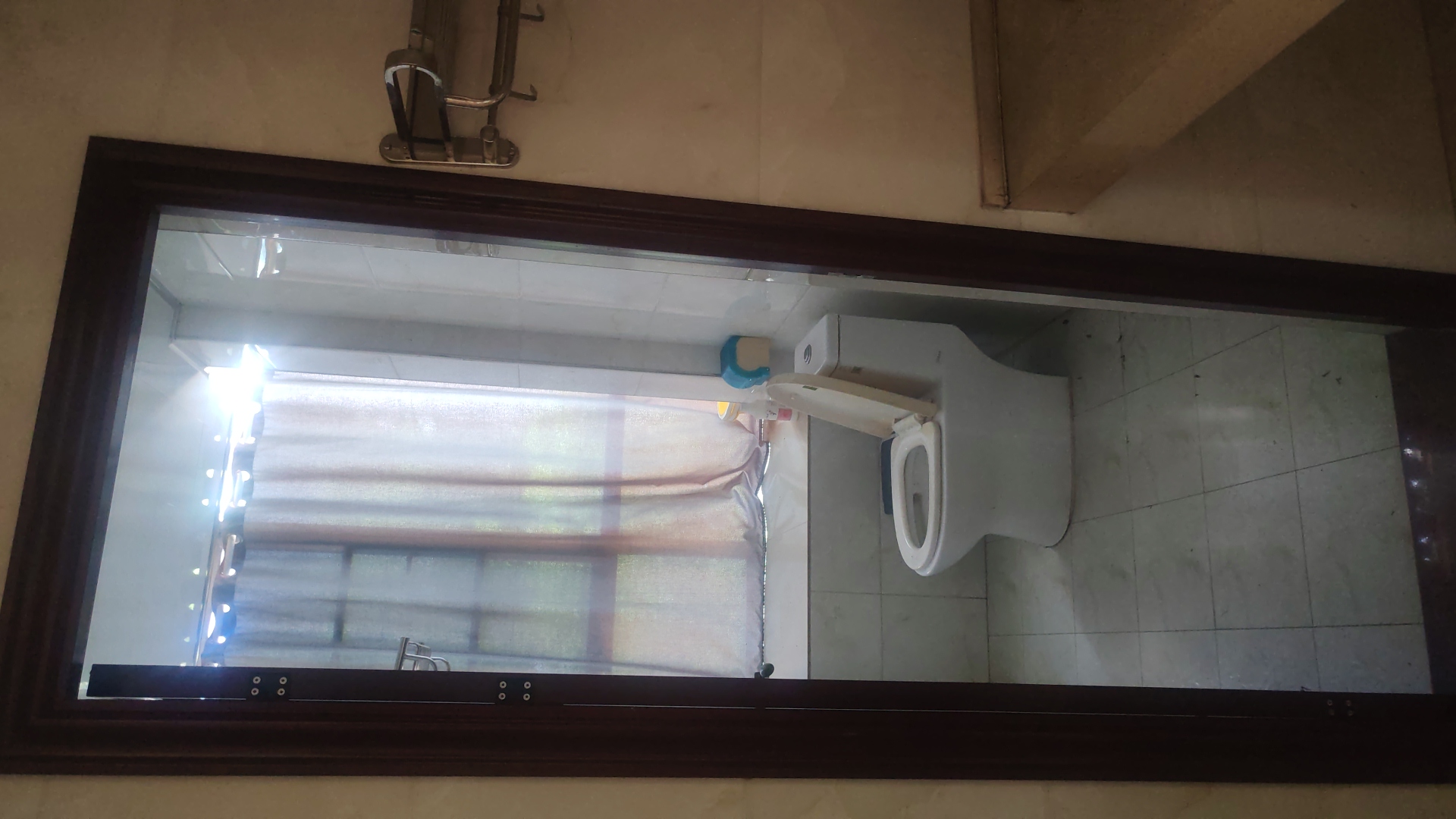 水晶城 2室2厅1卫 2600.0元/月 水晶城 2室2厅1卫 2600.0元/月室内图