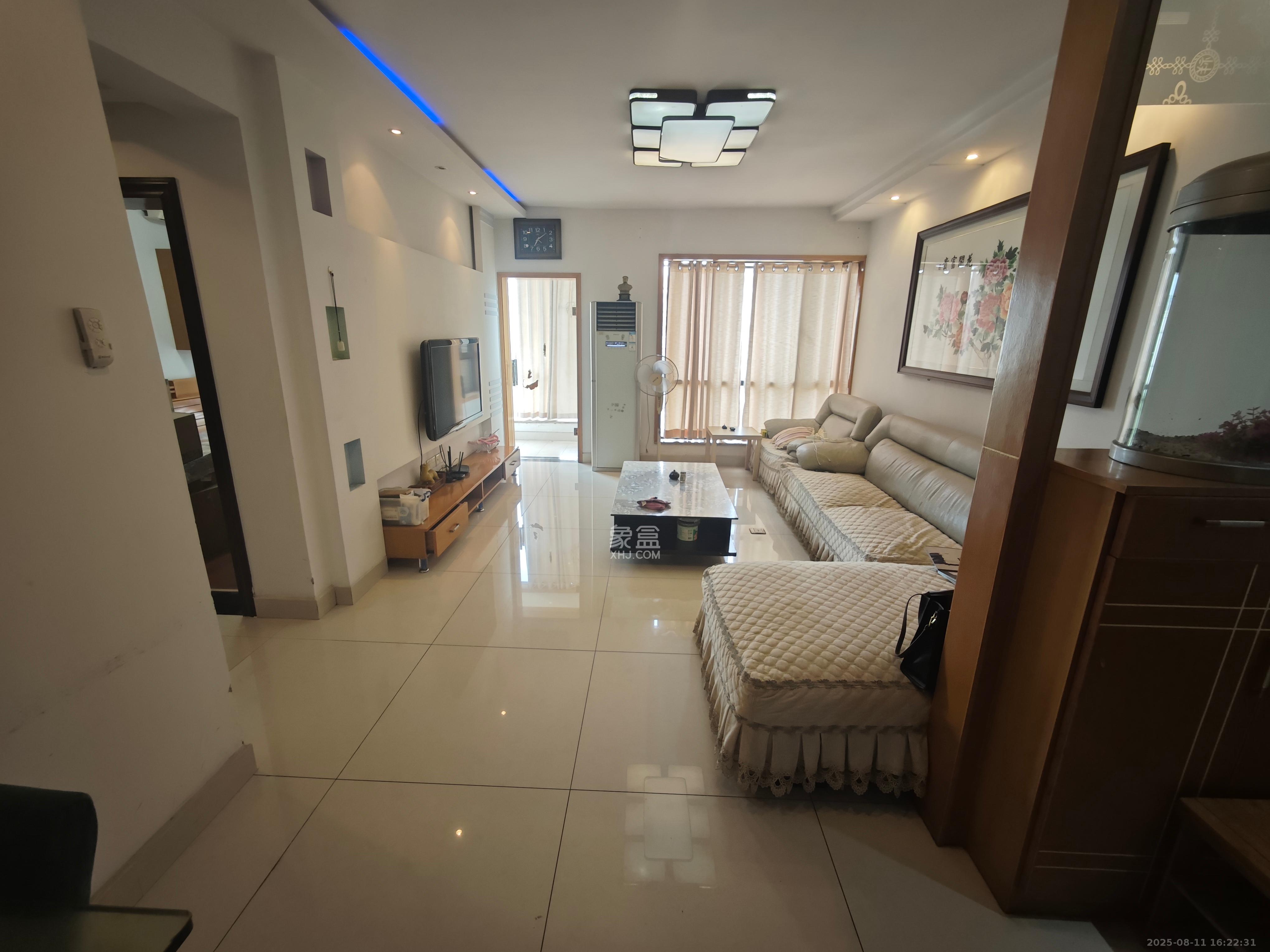 和庄  3室2厅1卫    2000.0元/月 和庄  3室2厅1卫    2000.0元/月