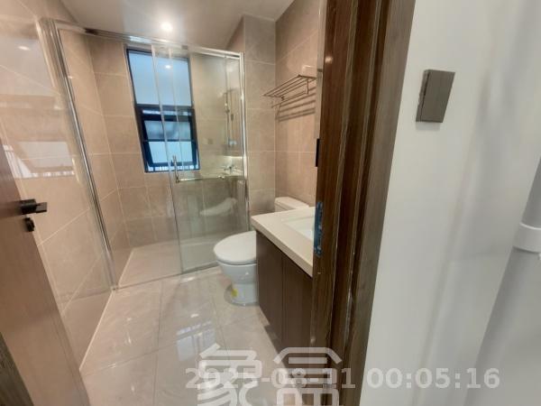 欣利梅溪左岸  3室2厅2卫   3500.00元/月室内图