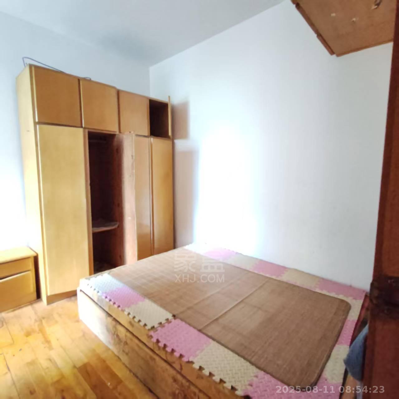 杉木塘生活区  2室2厅1卫   800.00元/月