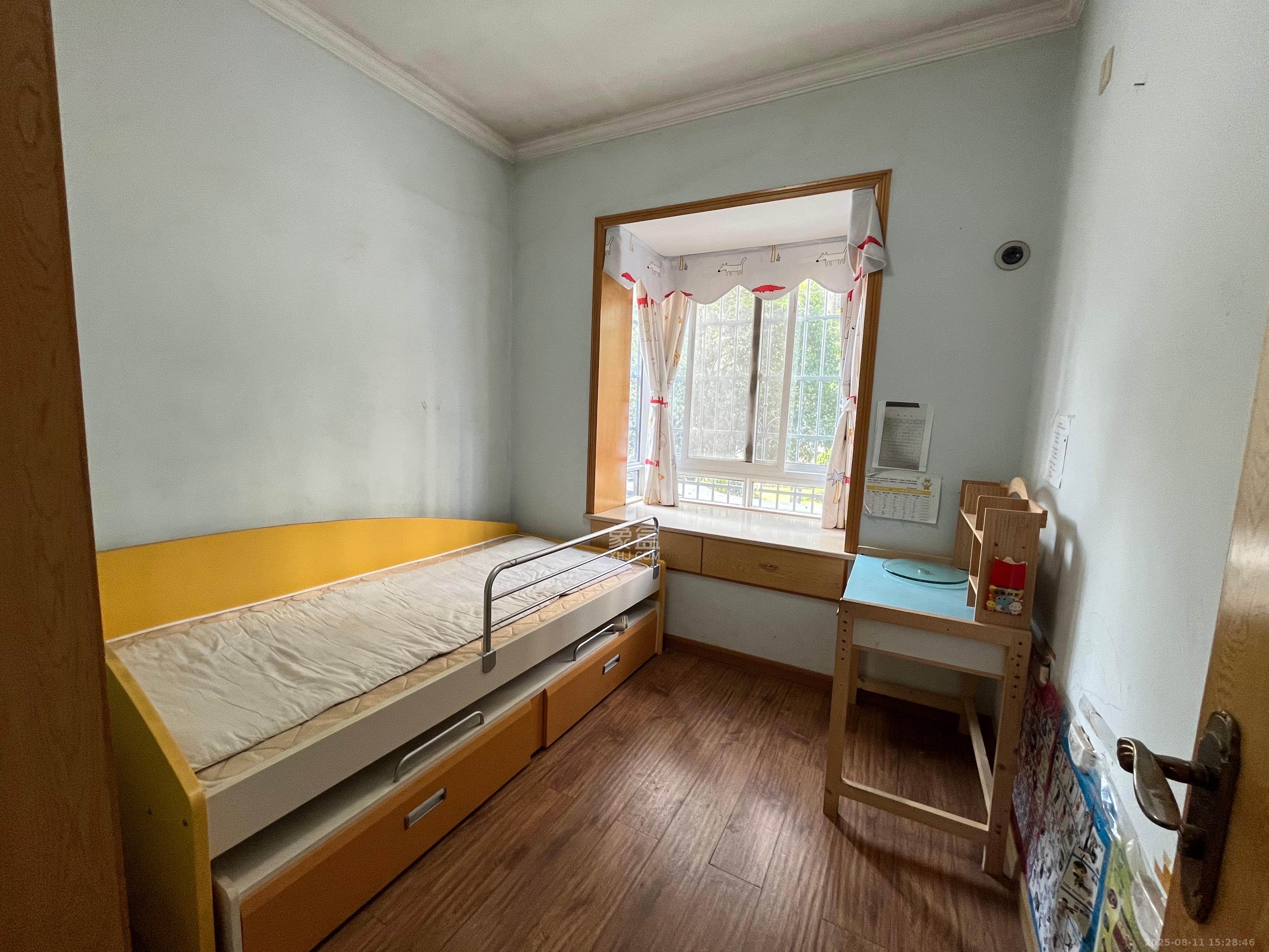 楚天世纪城东苑  3室2厅1卫    1500.0元/月室内图