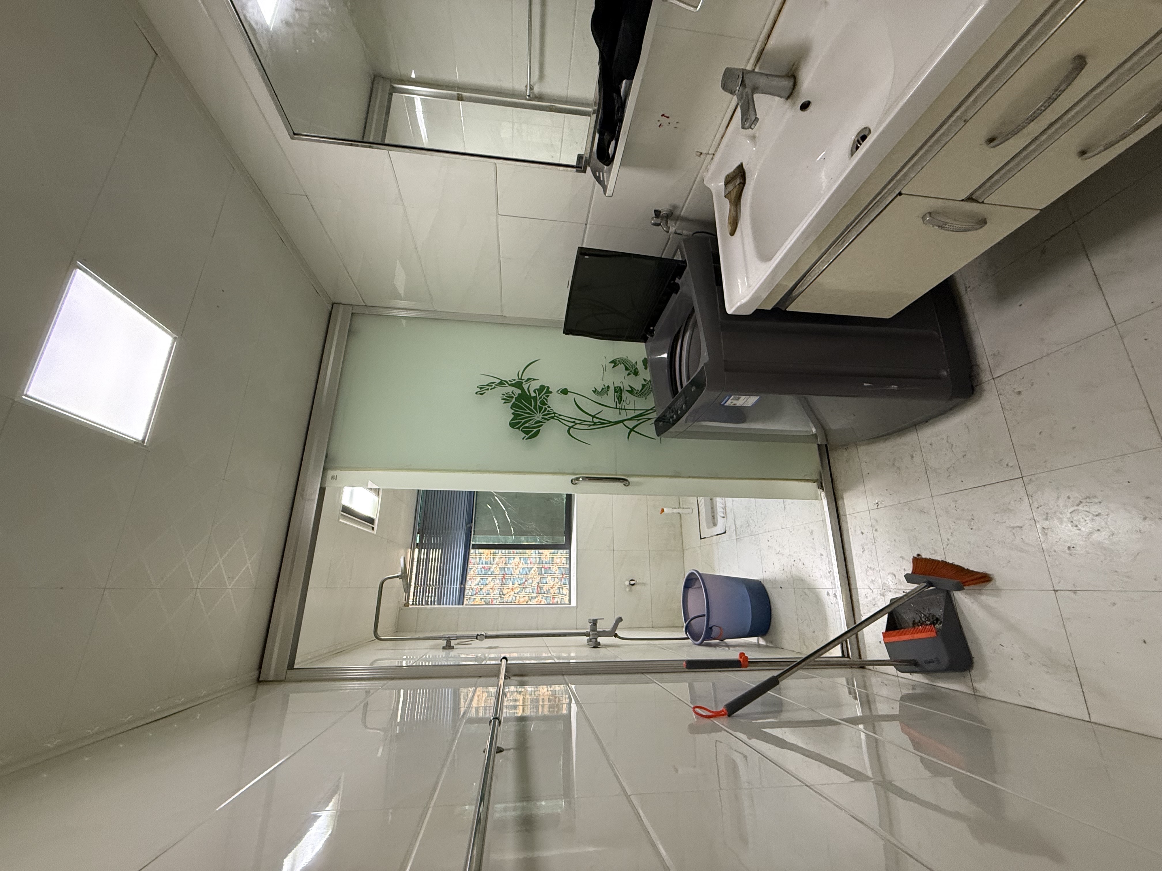 长湖小区 1室0厅0卫 1700.0元/月 长湖小区 1室0厅0卫 1700.0元/月室内图