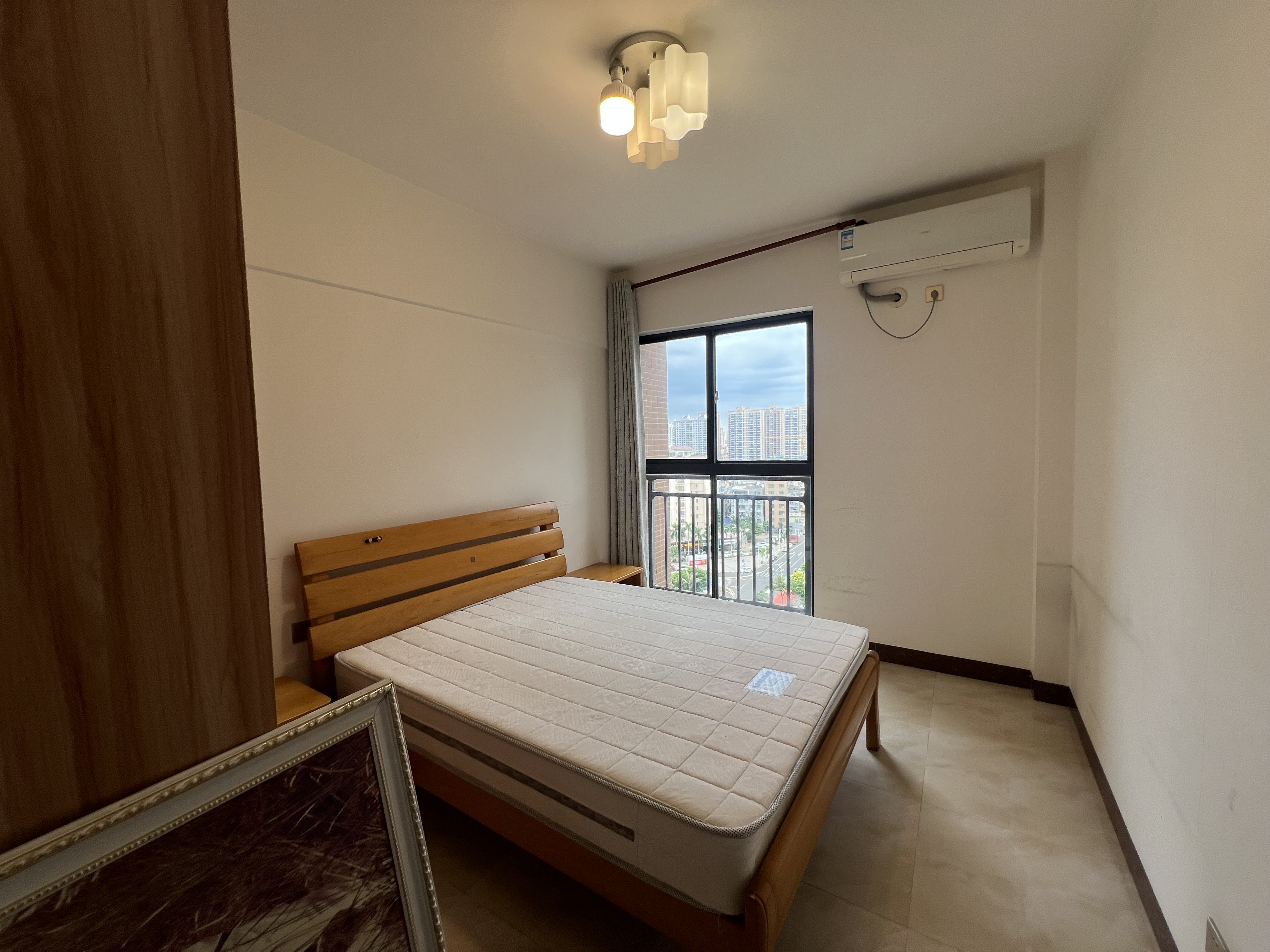 金城万花坊  3室2厅2卫    3000.0元/月 金城万花坊  3室2厅2卫    3000.0元/月室内图