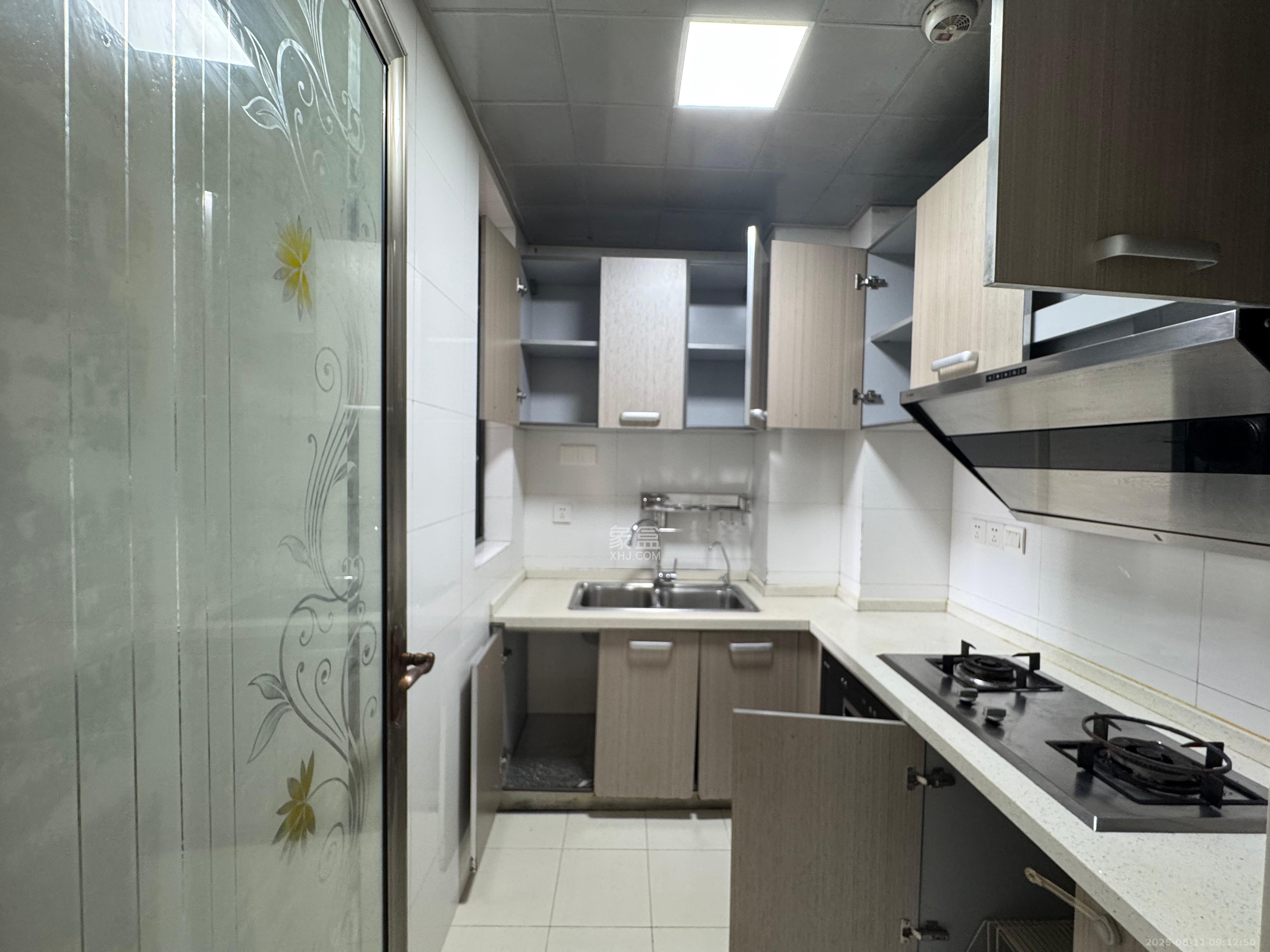 万博汇  2室2厅1卫    3000.0元/月室内图