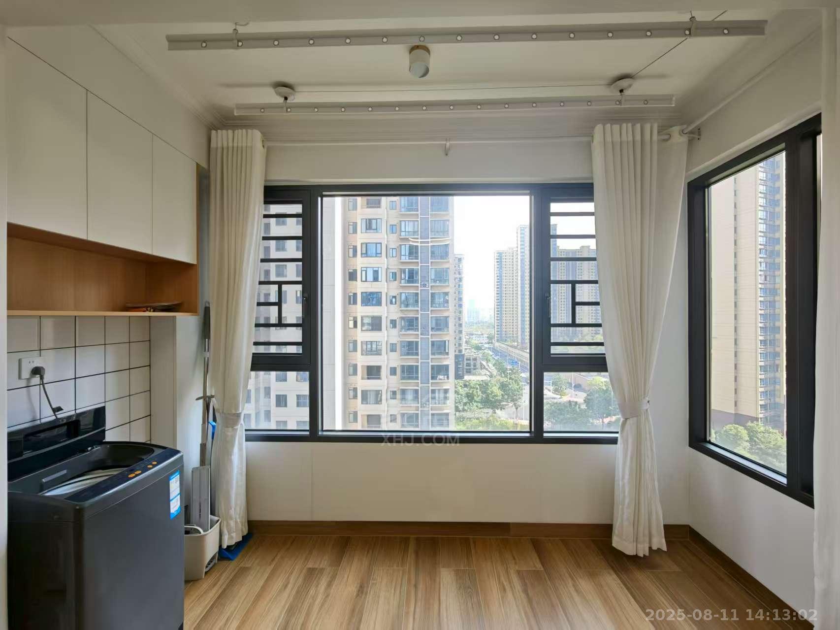 山水豪庭 2室2厅1卫 1800.0元/月 山水豪庭 2室2厅1卫 1800.0元/月室内图