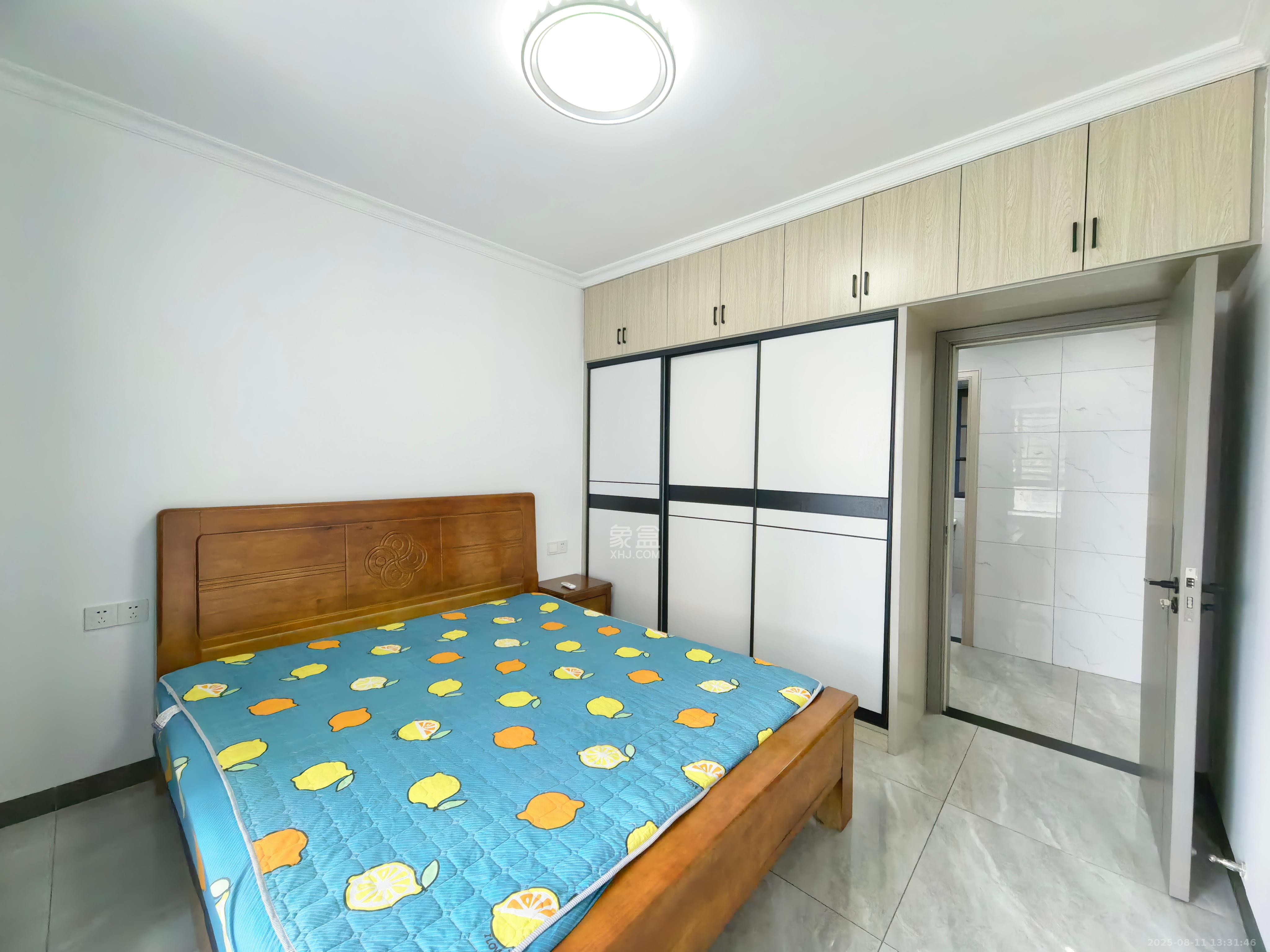 真人桥家园一期  2室2厅1卫    1800.0元/月室内图