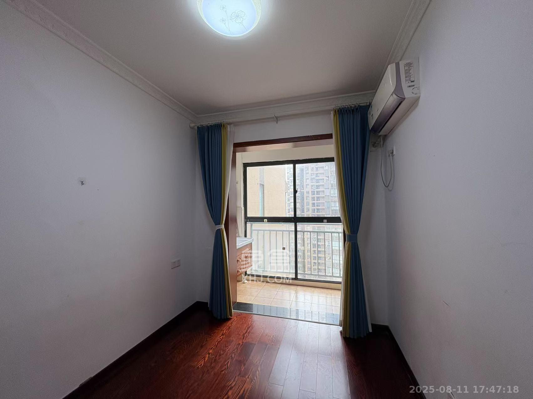 万博汇 4室2厅2卫 4800.0元/月 万博汇 4室2厅2卫 4800.0元/月室内图