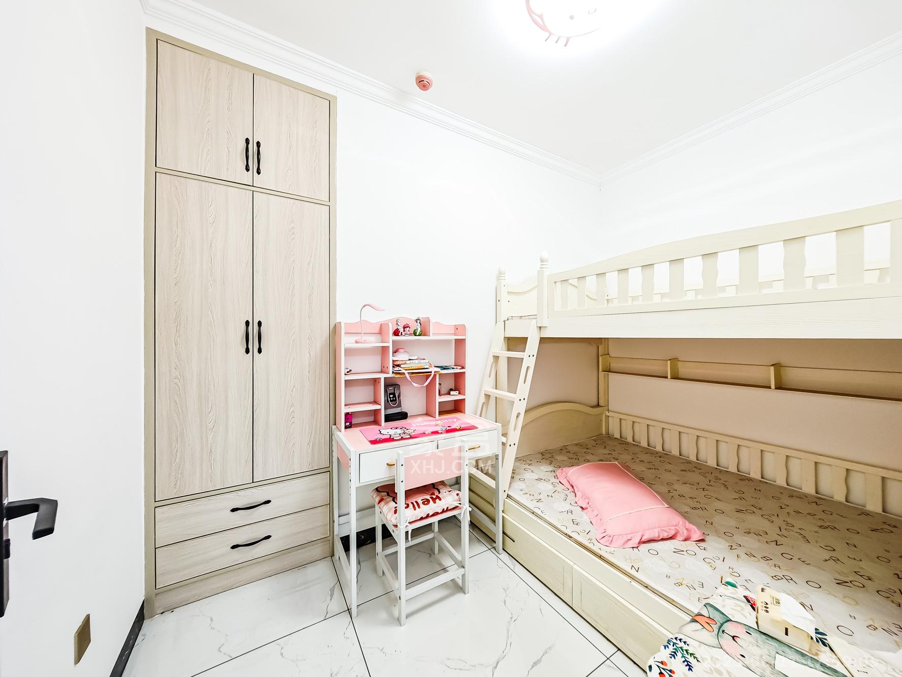 钱隆世家  2室2厅1卫    68.0万 钱隆世家  2室2厅1卫    68.0万卧室