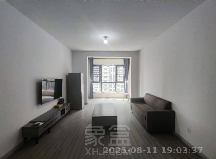 金轮津桥华府 3室2厅1卫 1900.0元/月 金轮津桥华府 3室2厅1卫 1900.0元/月室内图