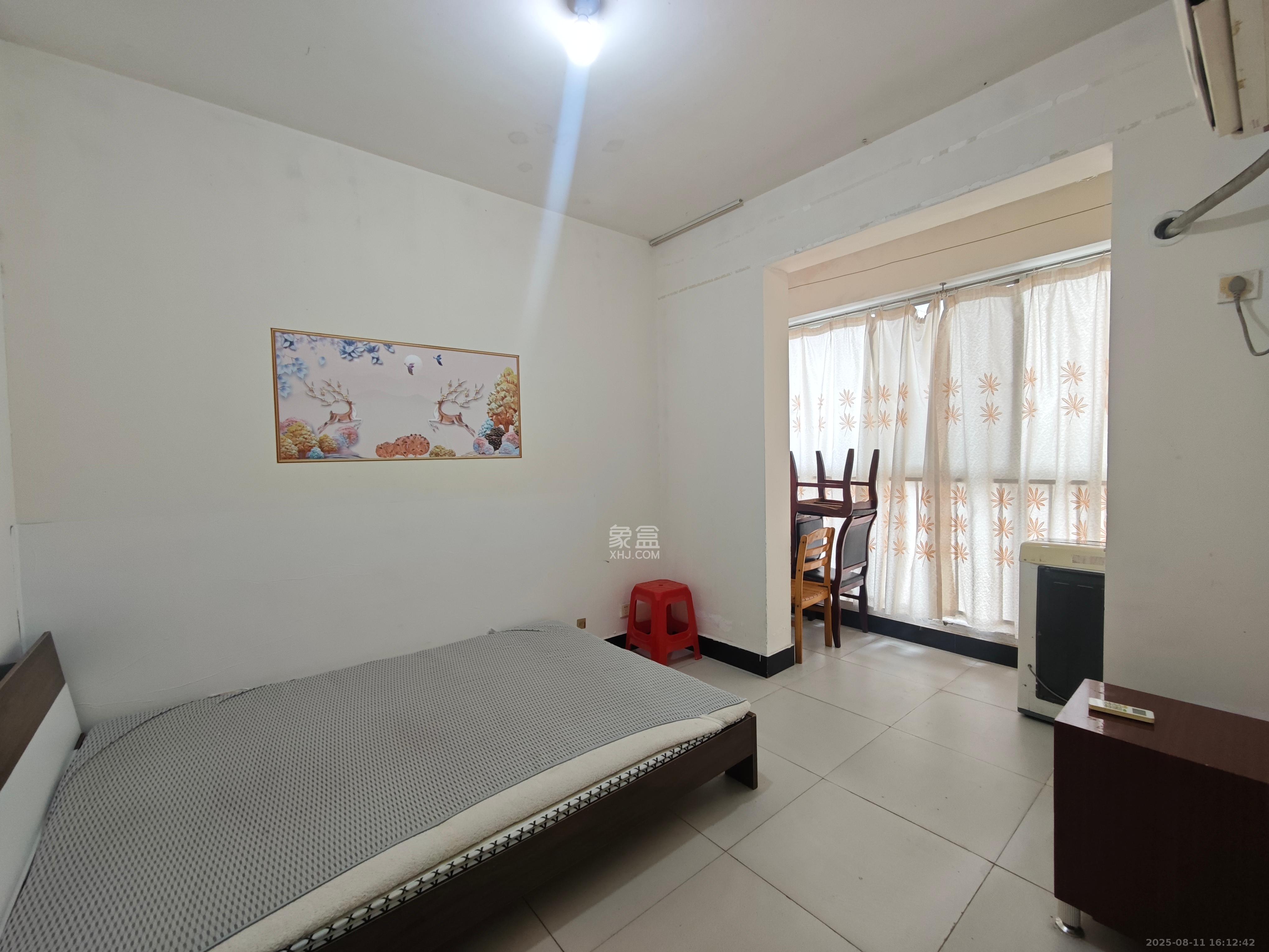 东方新世界 2室1厅1卫 2100.0元/月 东方新世界 2室1厅1卫 2100.0元/月室内图