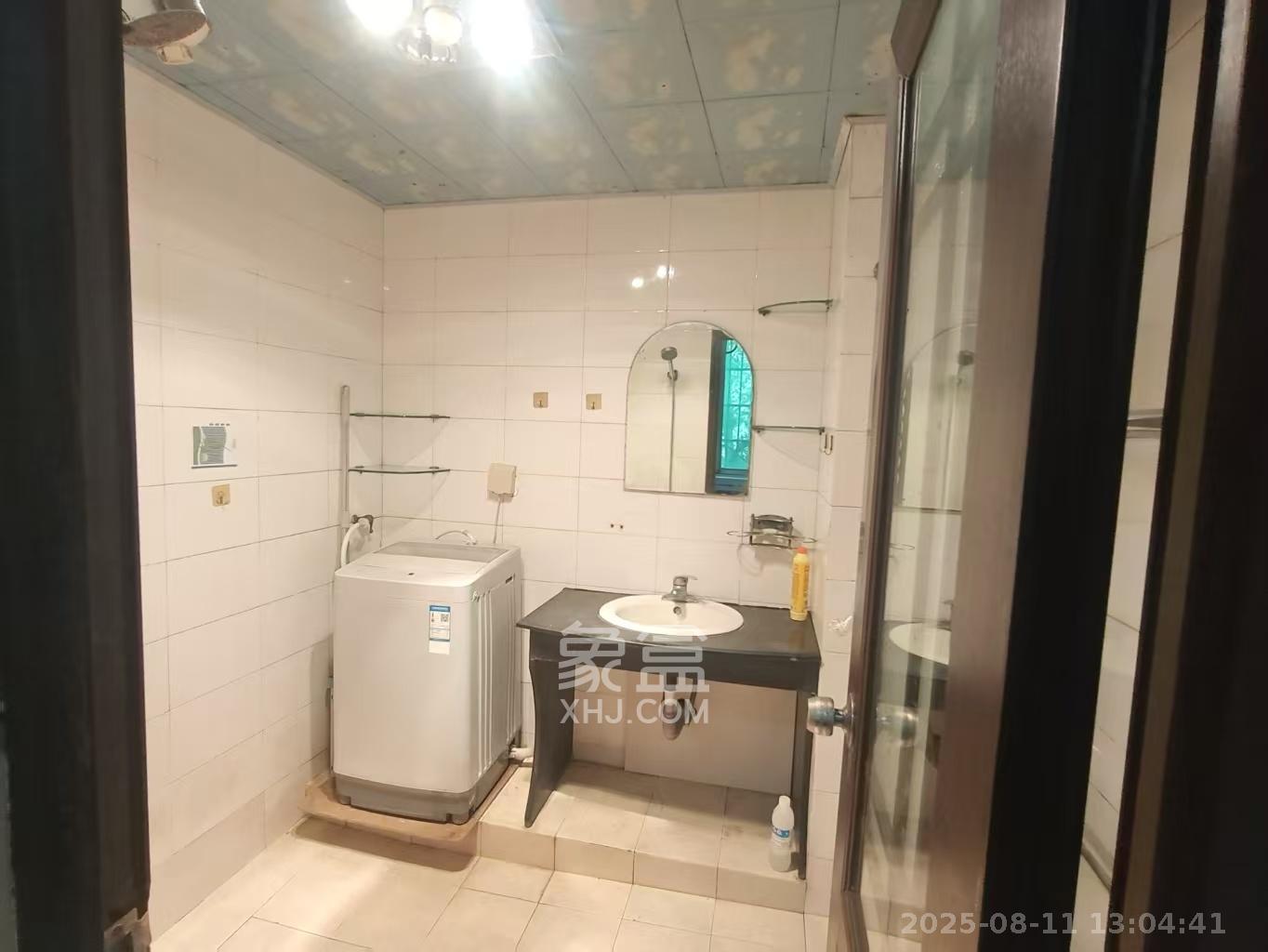 马王堆陶瓷建材新城  2室2厅1卫   1600.00元/月室内图