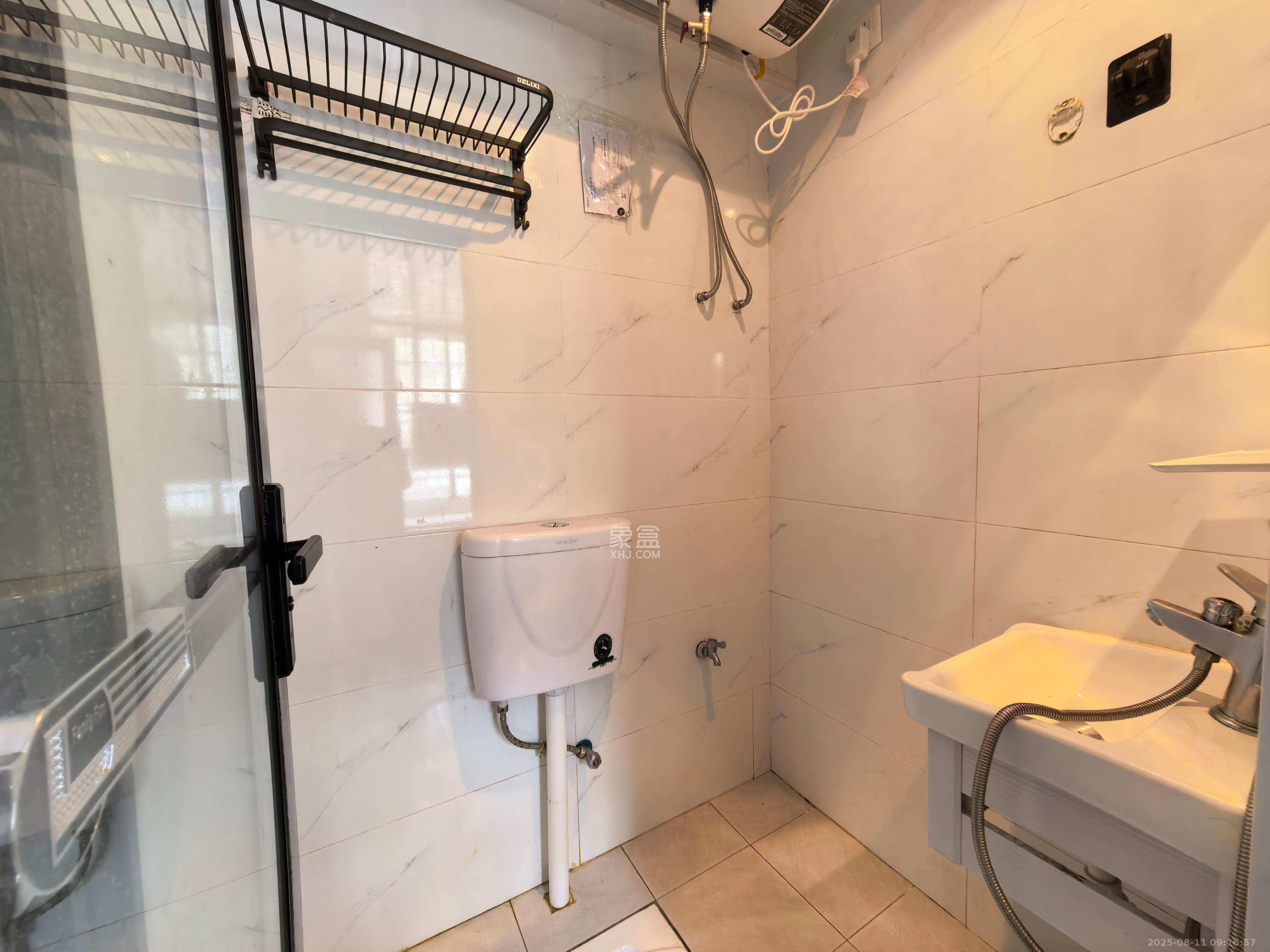 望龙小区 1室0厅1卫 900.0元/月 望龙小区 1室0厅1卫 900.0元/月室内图