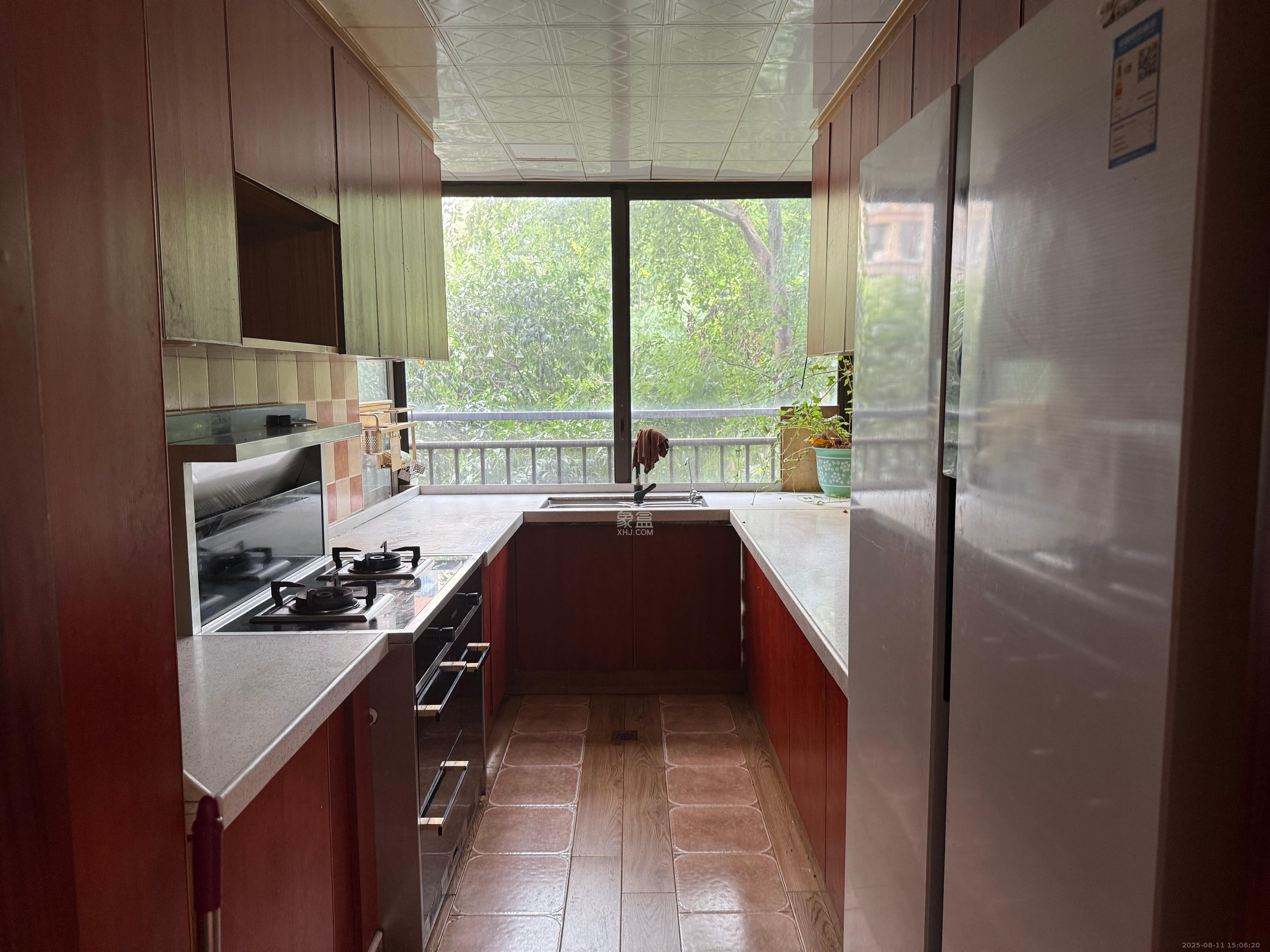 龙湖湘风原著(龙湖湘风星城)  3室2厅2卫    2000.0元/月 龙湖湘风原著(龙湖湘风星城)  3室2厅2卫    2000.0元/月室内图