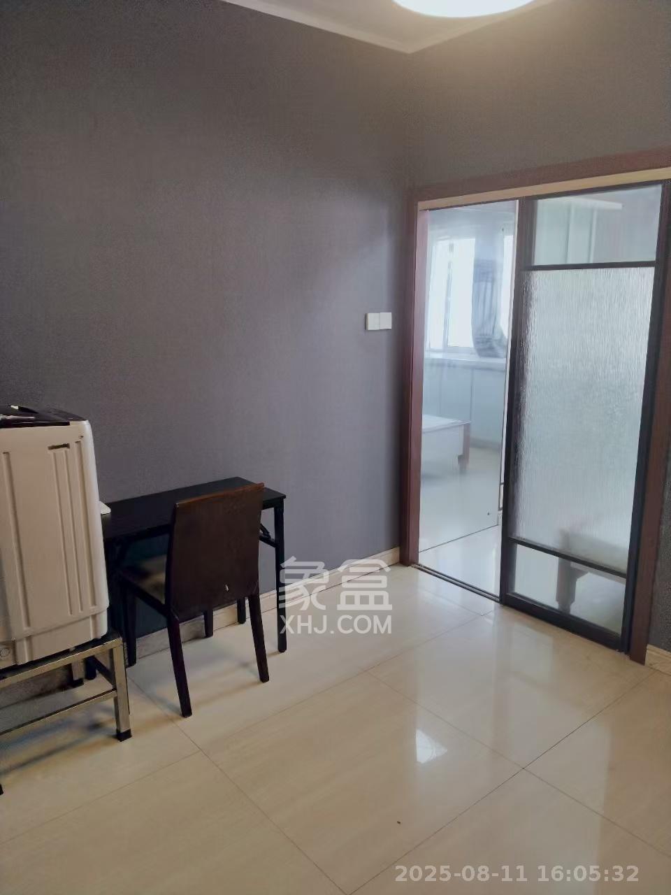 长远华樟名府 1室1厅1卫 1200.0元/月 长远华樟名府 1室1厅1卫 1200.0元/月室内图