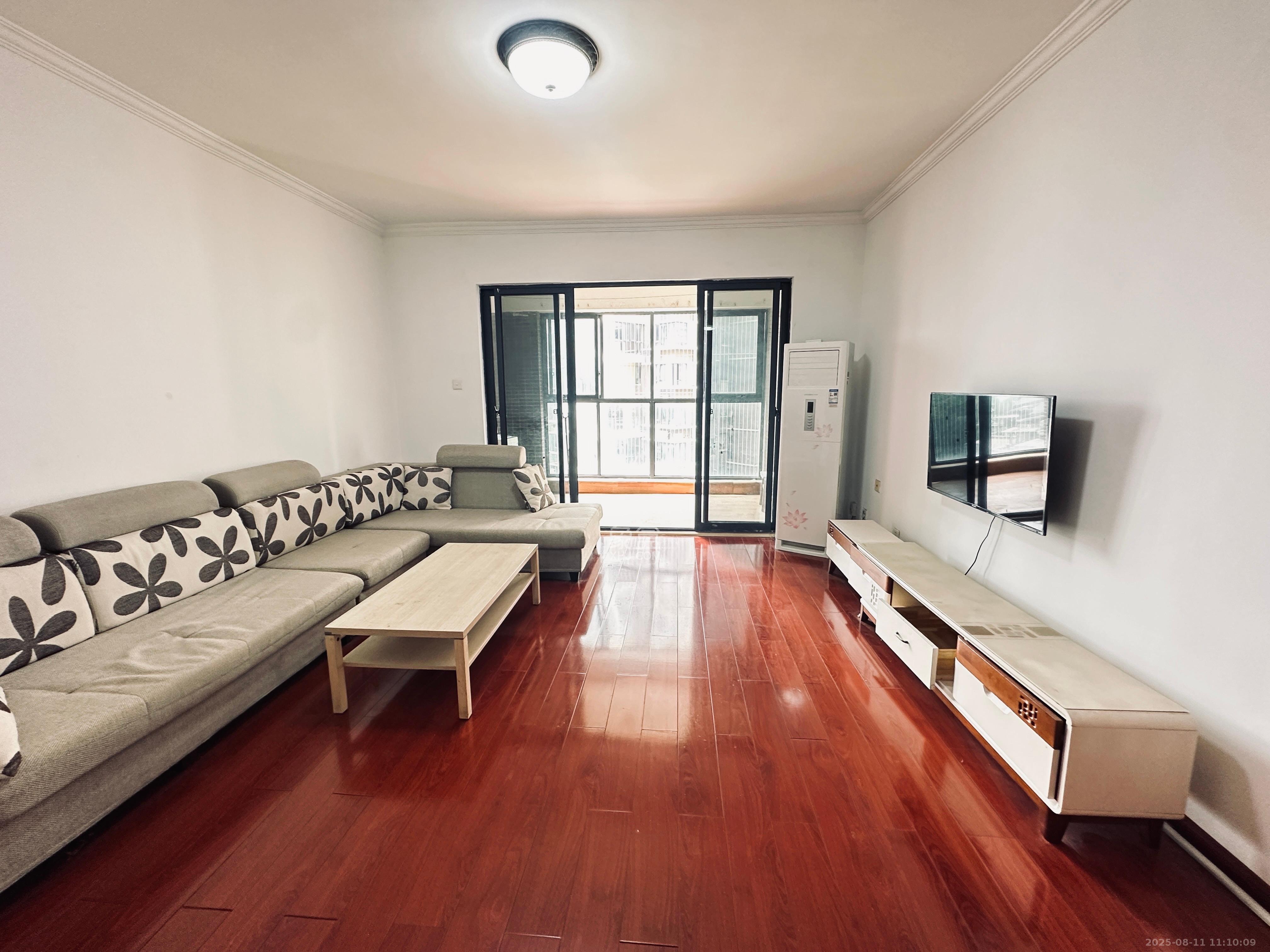 西山汇景一、二期 3室2厅2卫 3500.0元/月 西山汇景一、二期 3室2厅2卫 3500.0元/月室内图