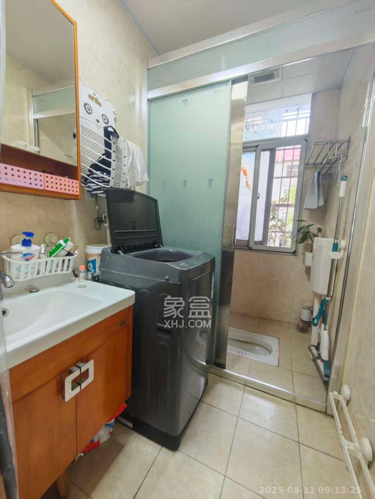 省文化厅宿舍(文物局)/湖南省书法院 3室2厅1卫 2600.0元/月 省文化厅宿舍(文物局)/湖南省书法院 3室2厅1卫 2600.0元/月室内图