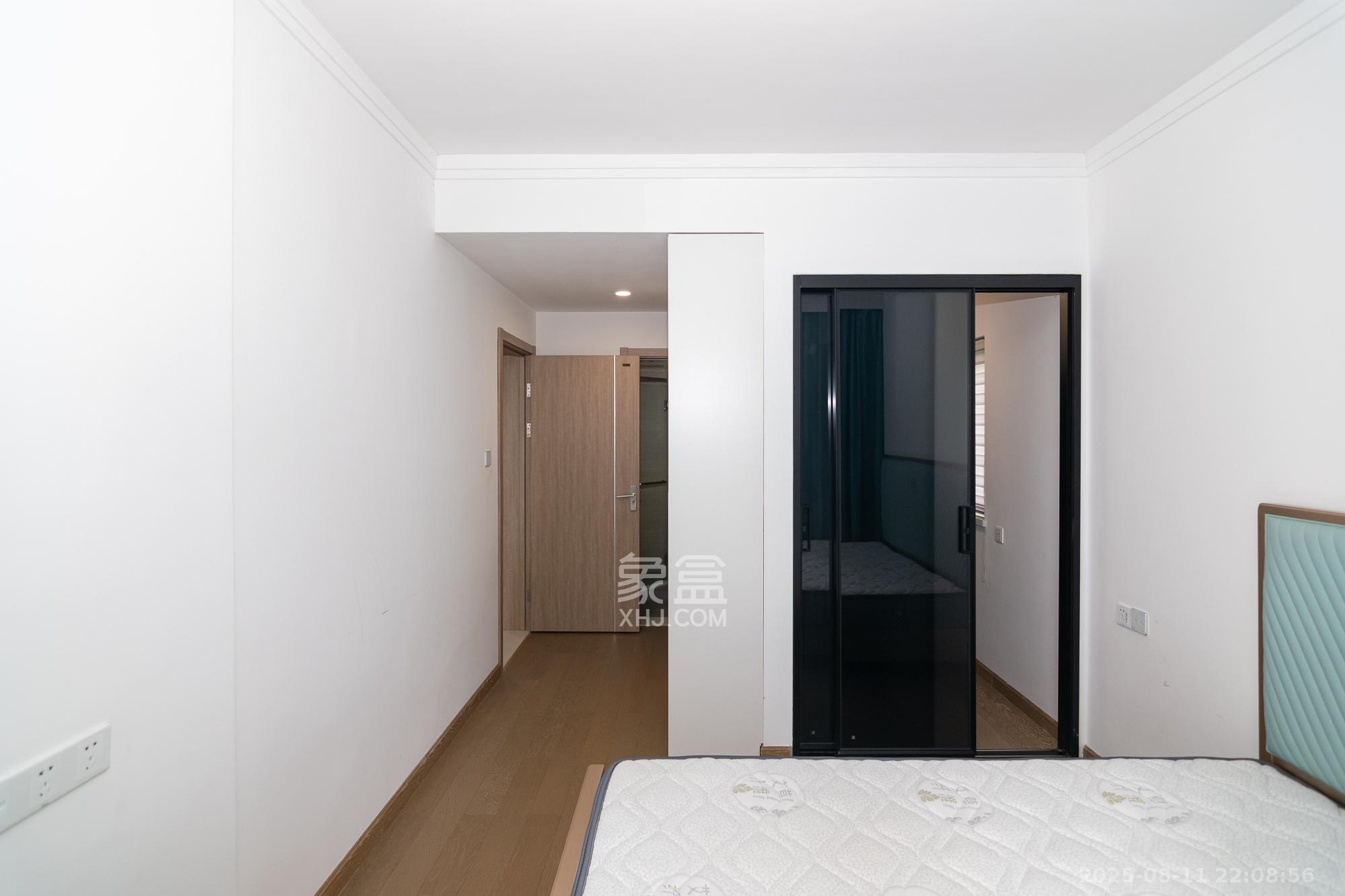 美的翰城 3室2厅2卫 73.8万 美的翰城 3室2厅2卫 73.8万卧室