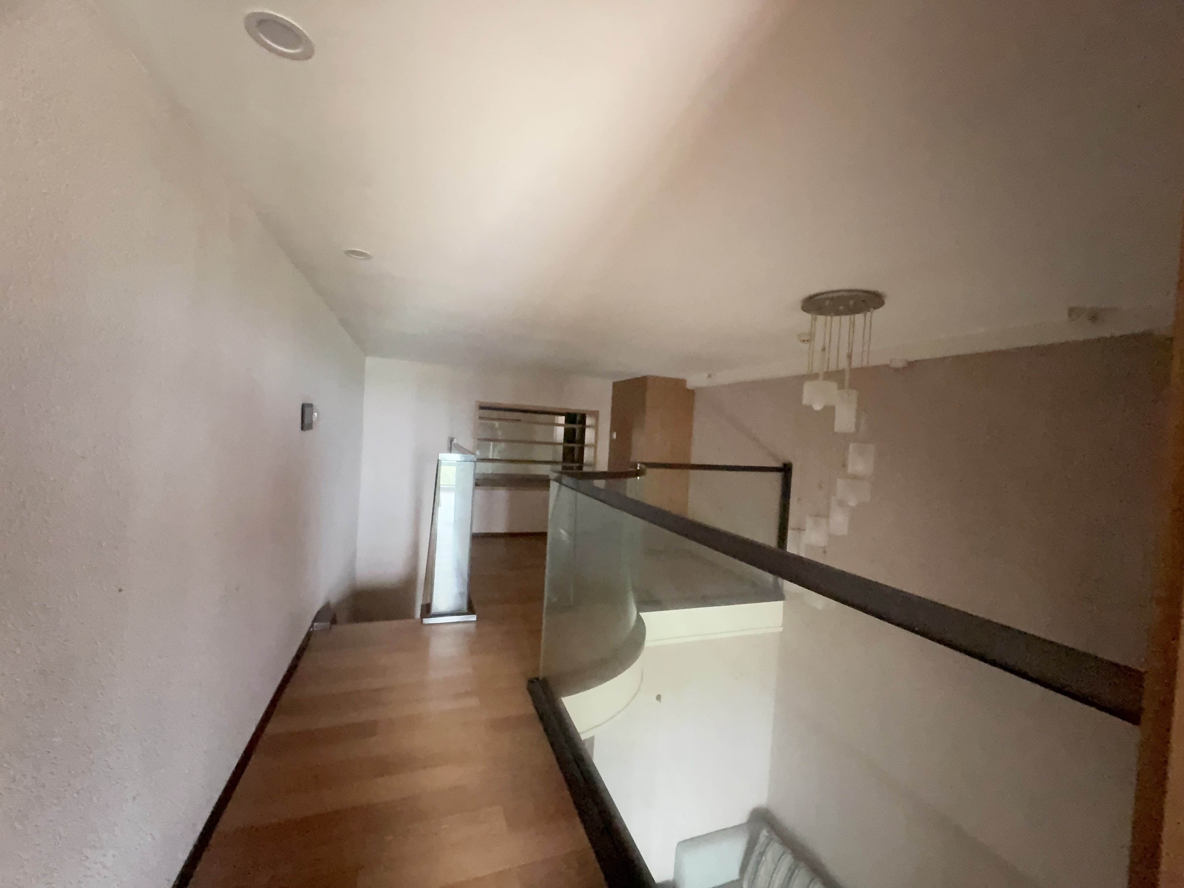 恒大海口文化旅游城 2室2厅2卫 2100.0元/月 恒大海口文化旅游城 2室2厅2卫 2100.0元/月室内图