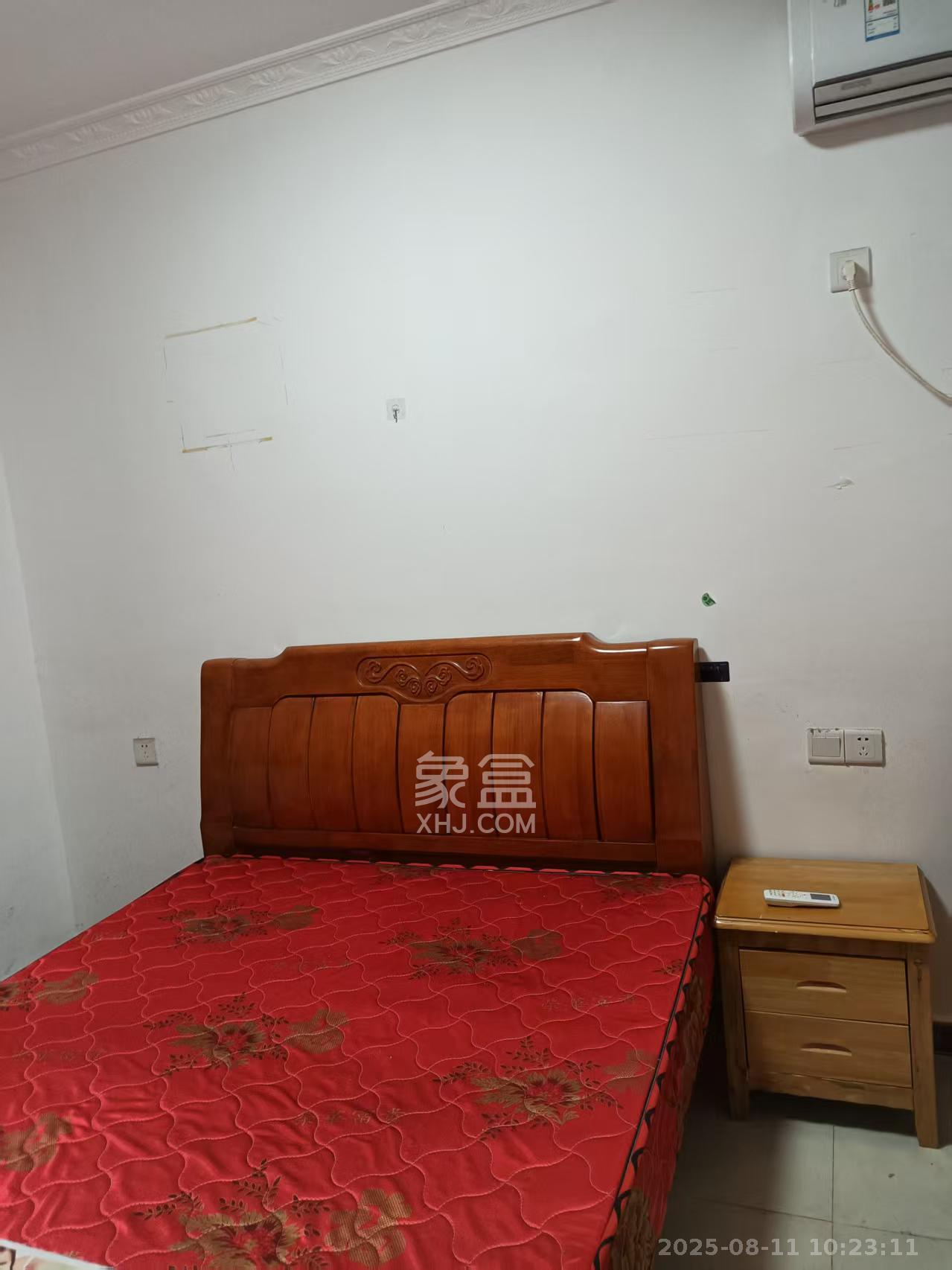 荷韵园  3室2厅2卫    2000.0元/月 荷韵园  3室2厅2卫    2000.0元/月室内图