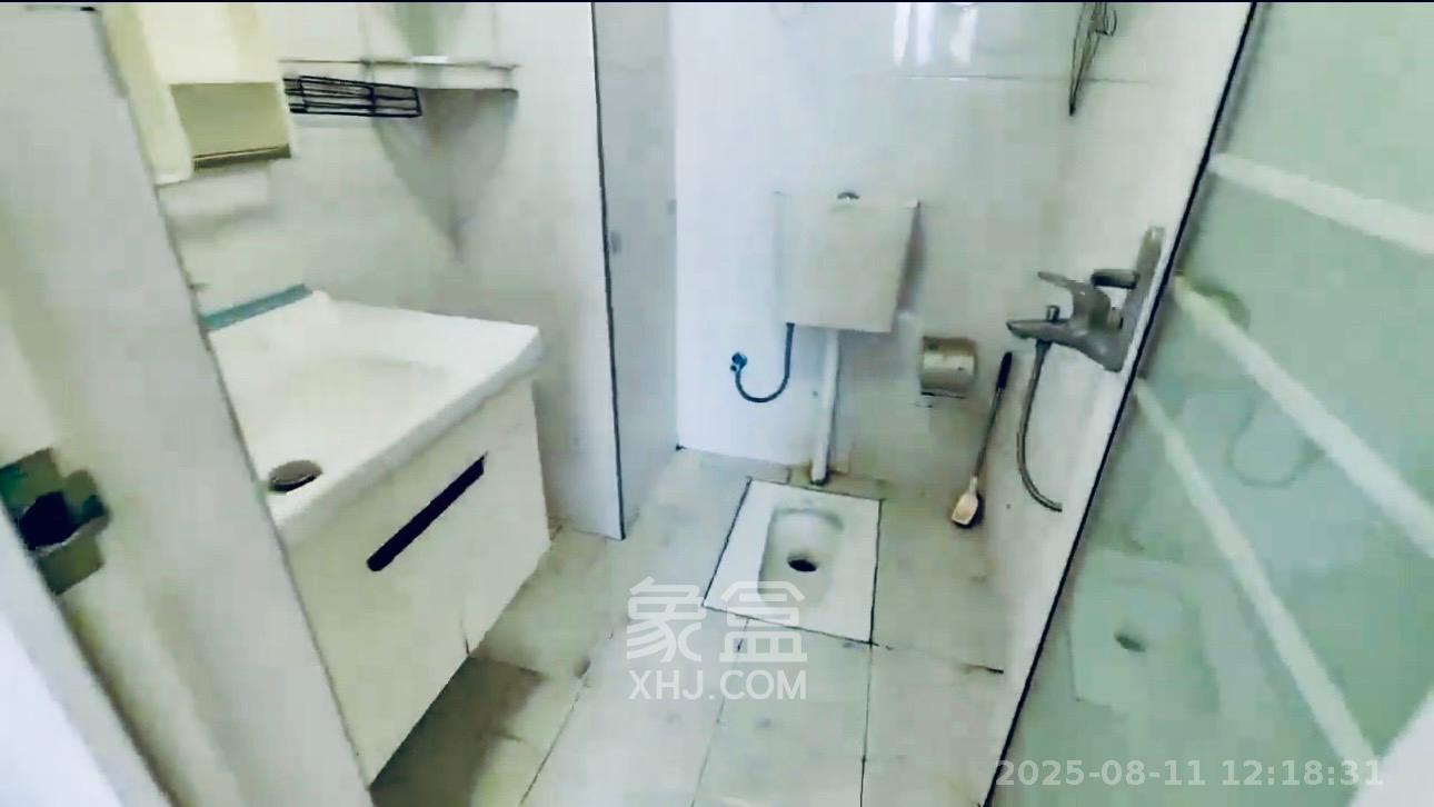 嘉顺苑  2室1厅1卫    900.0元/月室内图