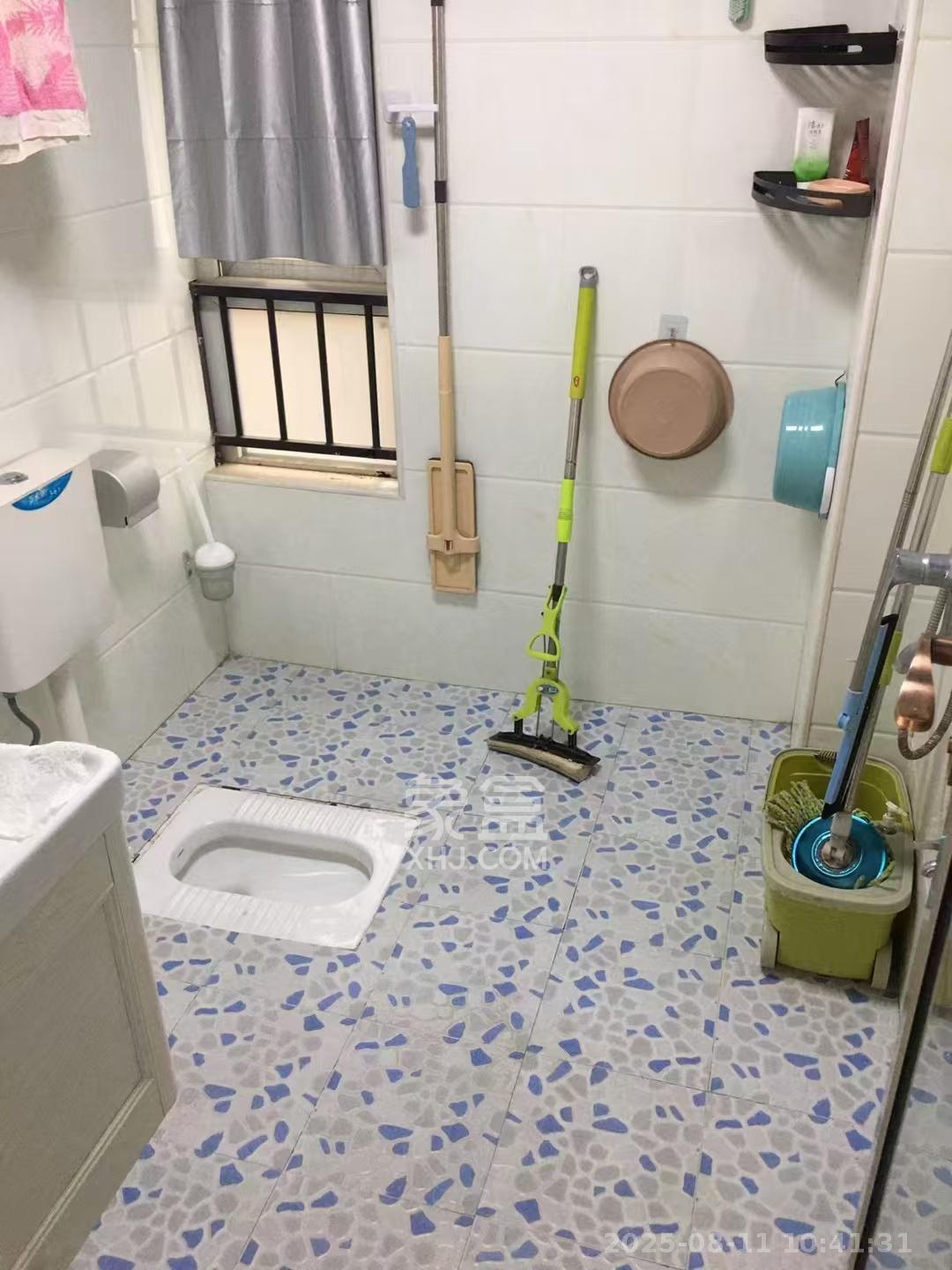 五矿紫湖香醍  3室2厅2卫    1700.0元/月 五矿紫湖香醍  3室2厅2卫    1700.0元/月室内图