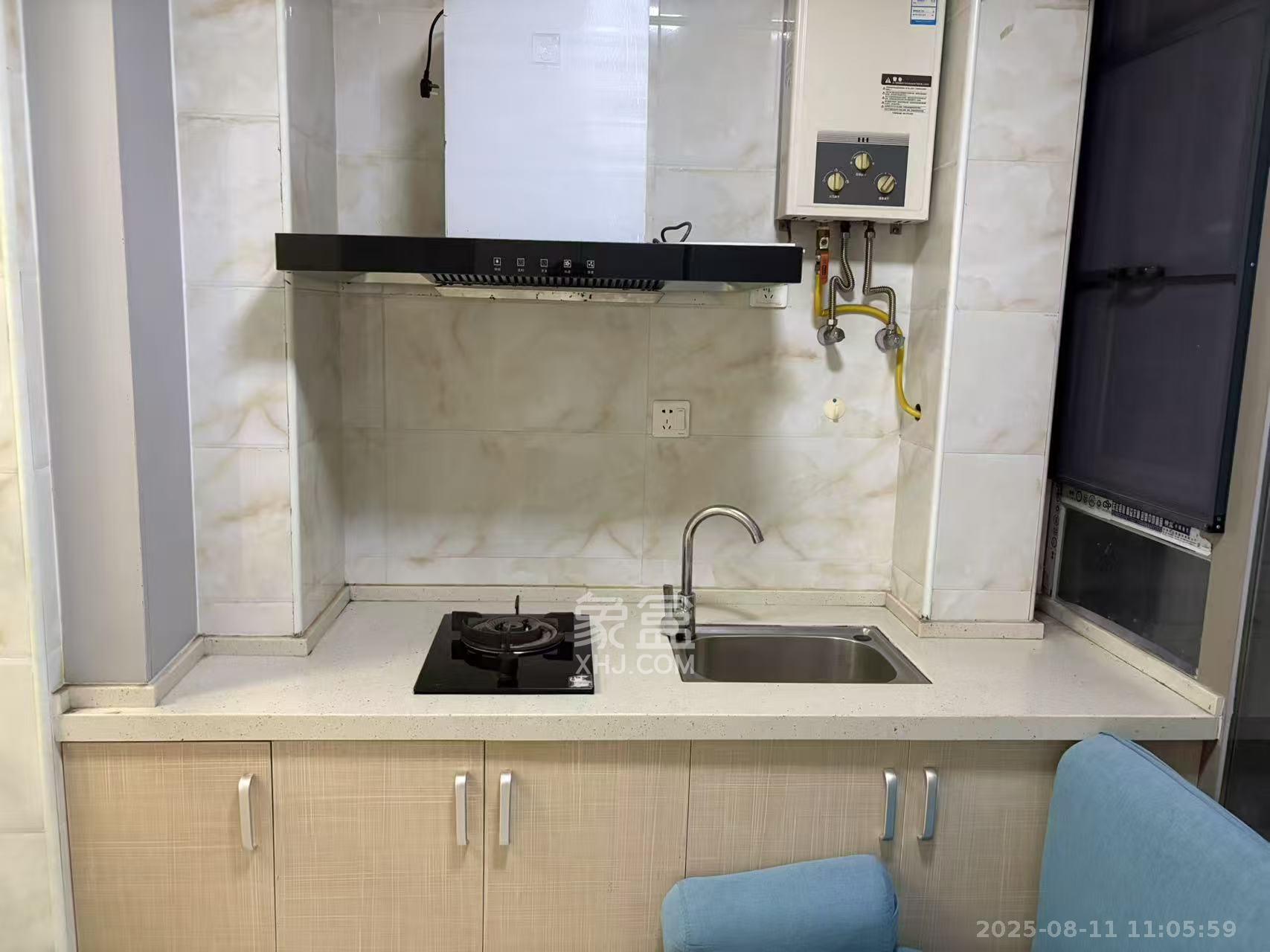 怡海星城  1室1厅1卫    700.0元/月室内图