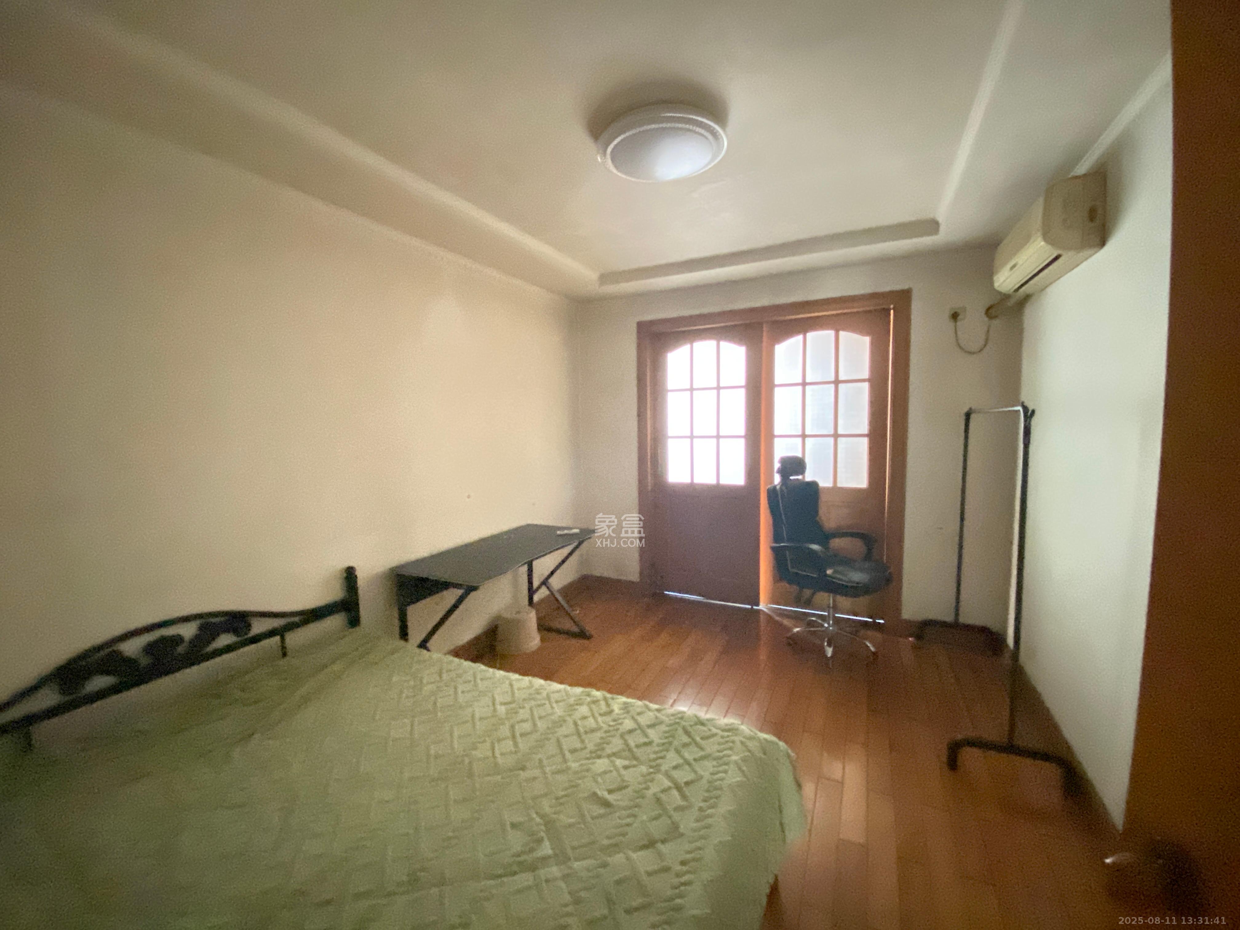 福乐名园  4室2厅2卫    3000.0元/月 福乐名园  4室2厅2卫    3000.0元/月室内图