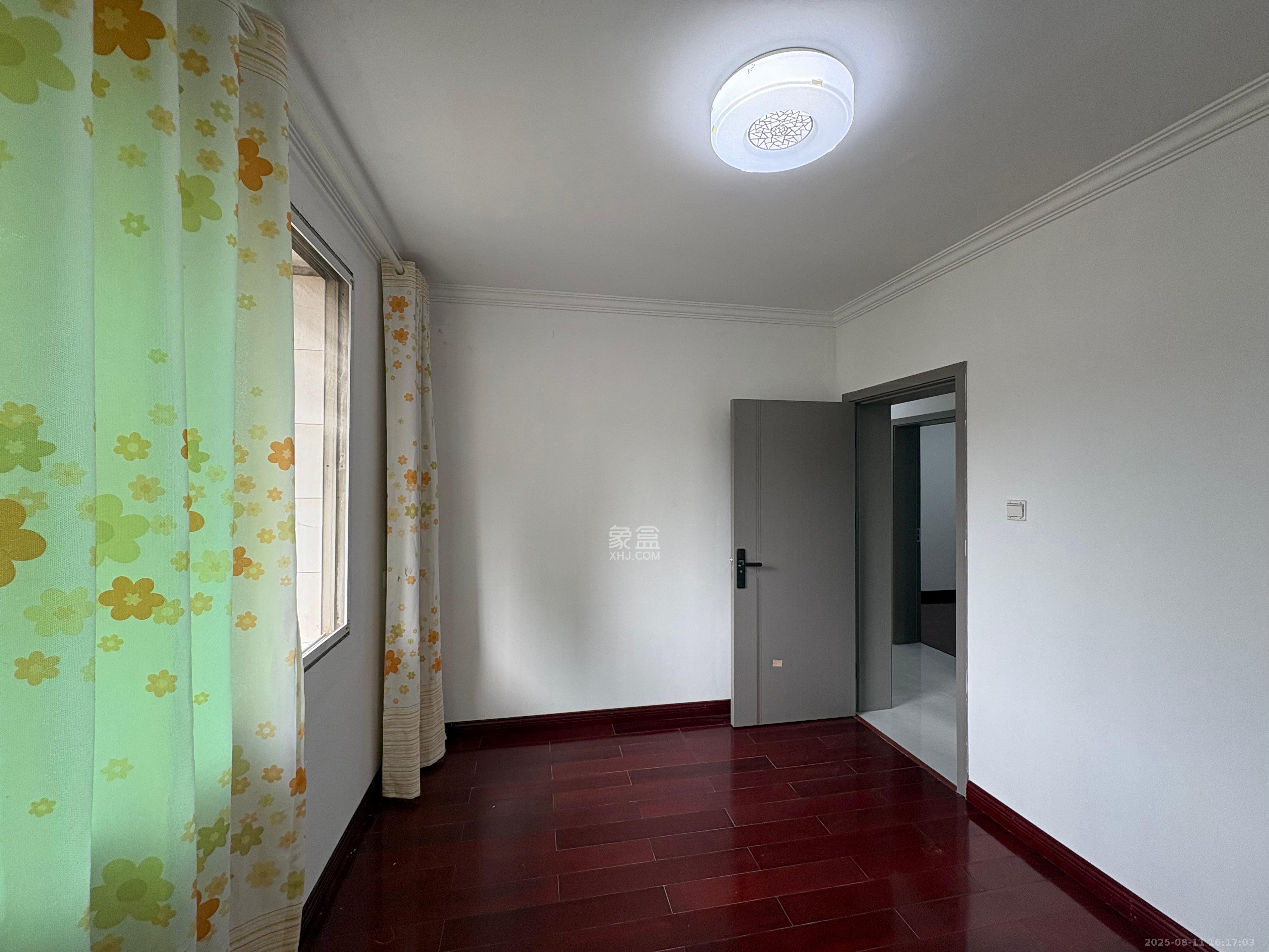 城南花苑 3室1厅1卫 2000.0元/月 城南花苑 3室1厅1卫 2000.0元/月室内图