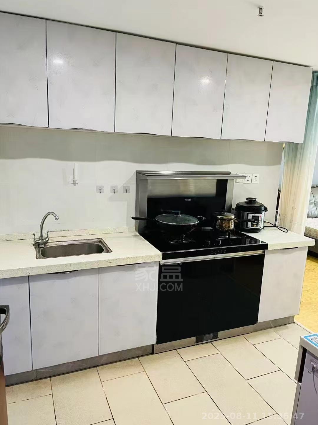 大汉希尔顿 1室0厅1卫 1300.0元/月 大汉希尔顿 1室0厅1卫 1300.0元/月室内图