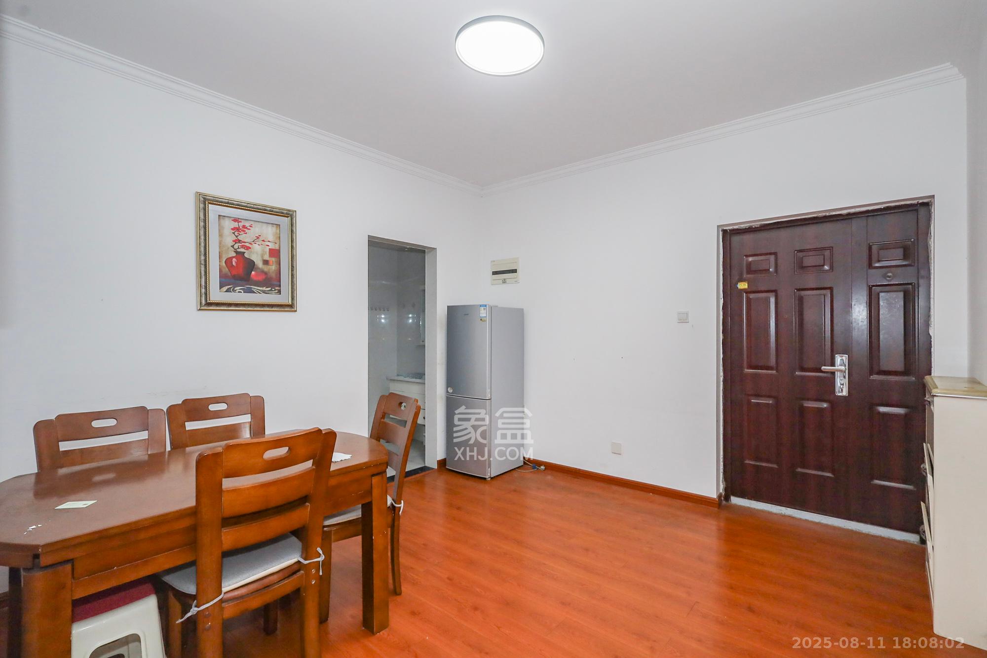 八方小区C区 3室2厅2卫 380.0万 八方小区C区 3室2厅2卫 380.0万其他