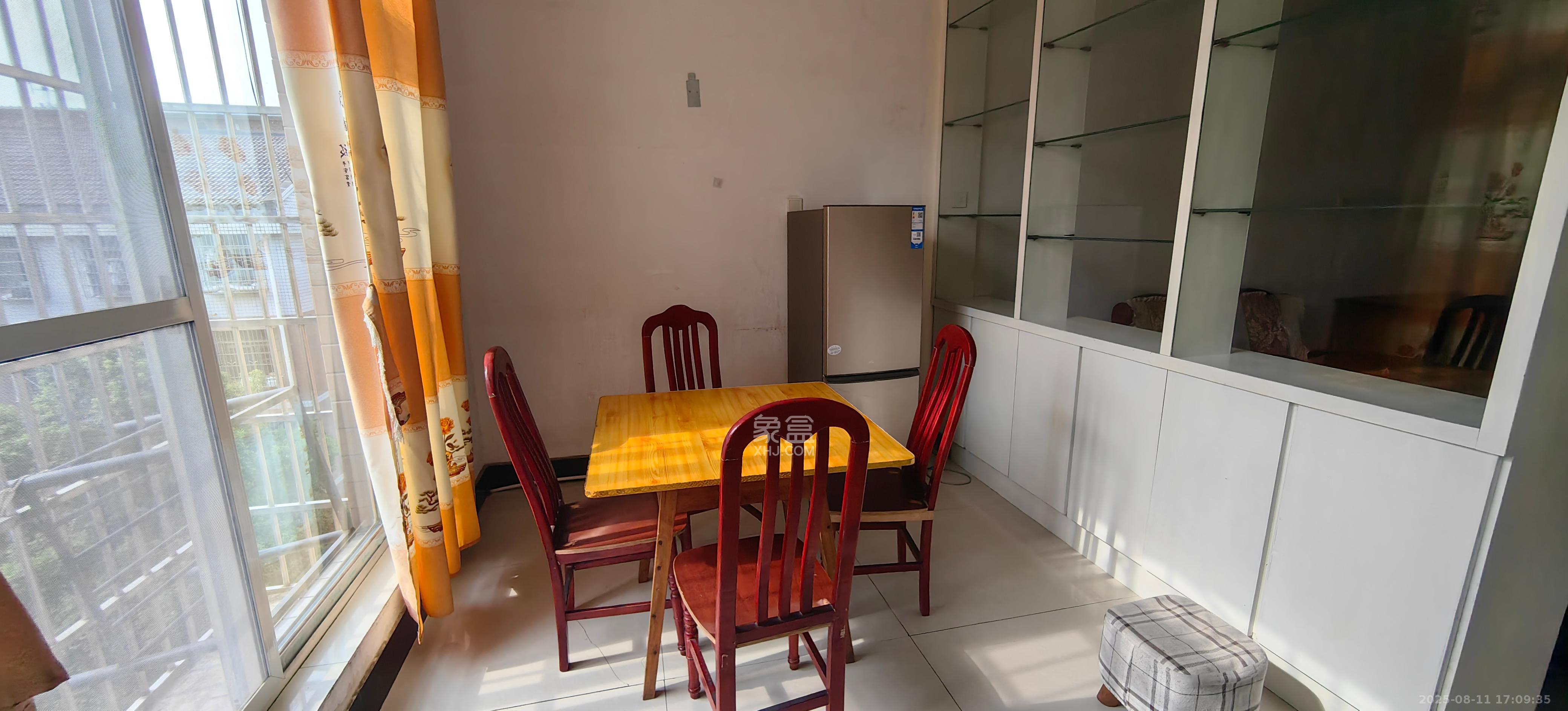 松雅安置小区  2室1厅1卫    1000.0元/月室内图