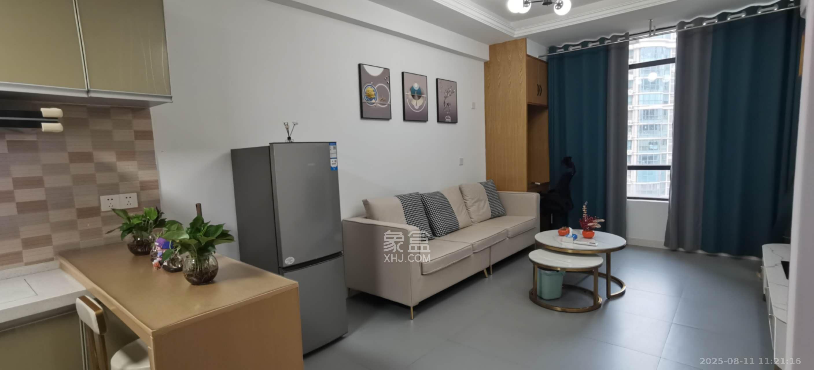 融圣国际  1室1厅1卫    2000.0元/月 融圣国际  1室1厅1卫    2000.0元/月室内图