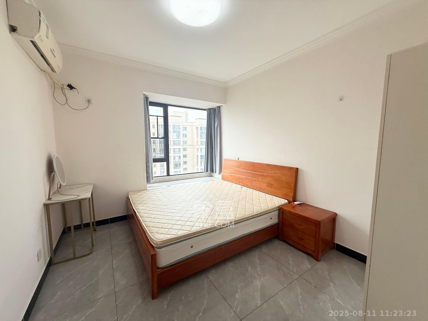 长房明宸府  4室2厅2卫    2300.0元/月 长房明宸府  4室2厅2卫    2300.0元/月室内图