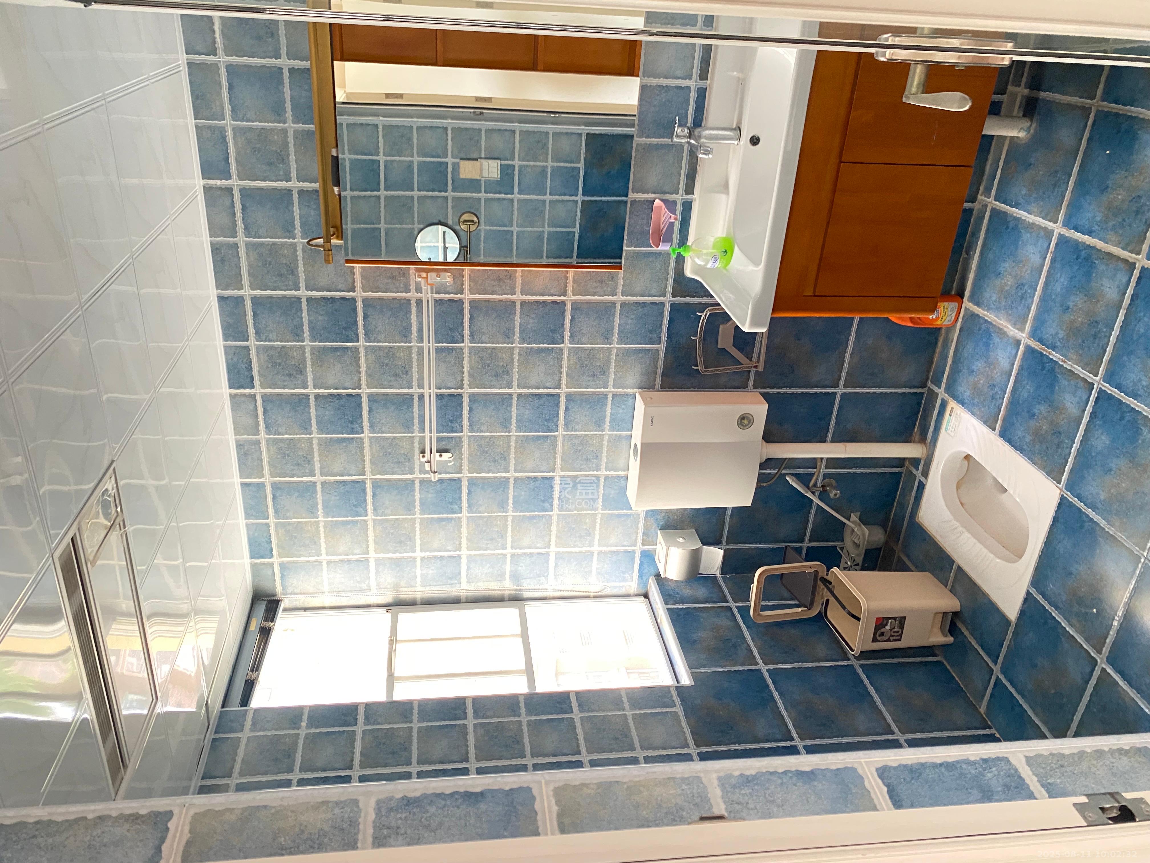 蓝光幸福满庭 4室2厅2卫 2800.0元/月 蓝光幸福满庭 4室2厅2卫 2800.0元/月室内图