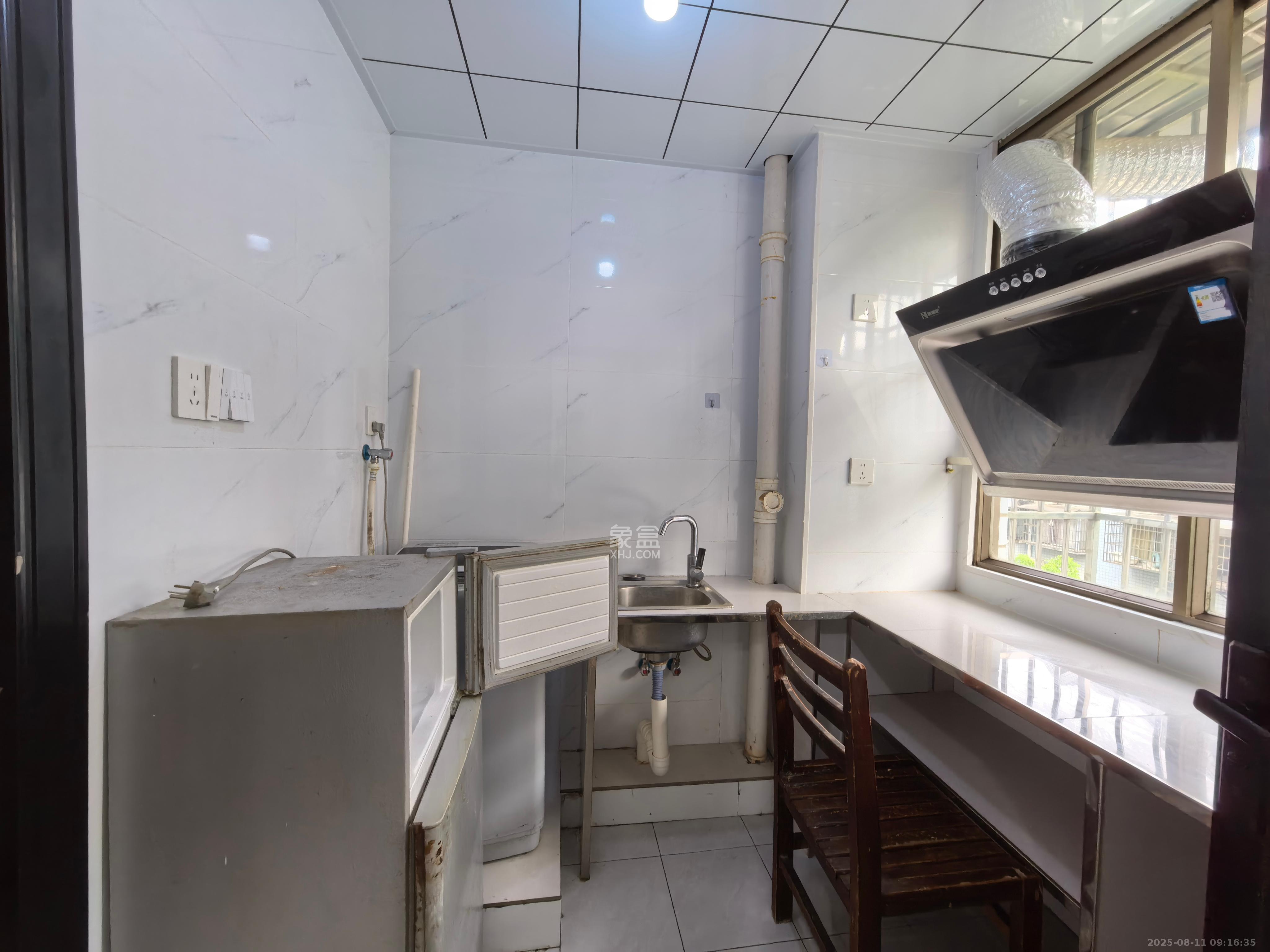 望龙小区 1室0厅1卫 900.0元/月 望龙小区 1室0厅1卫 900.0元/月室内图