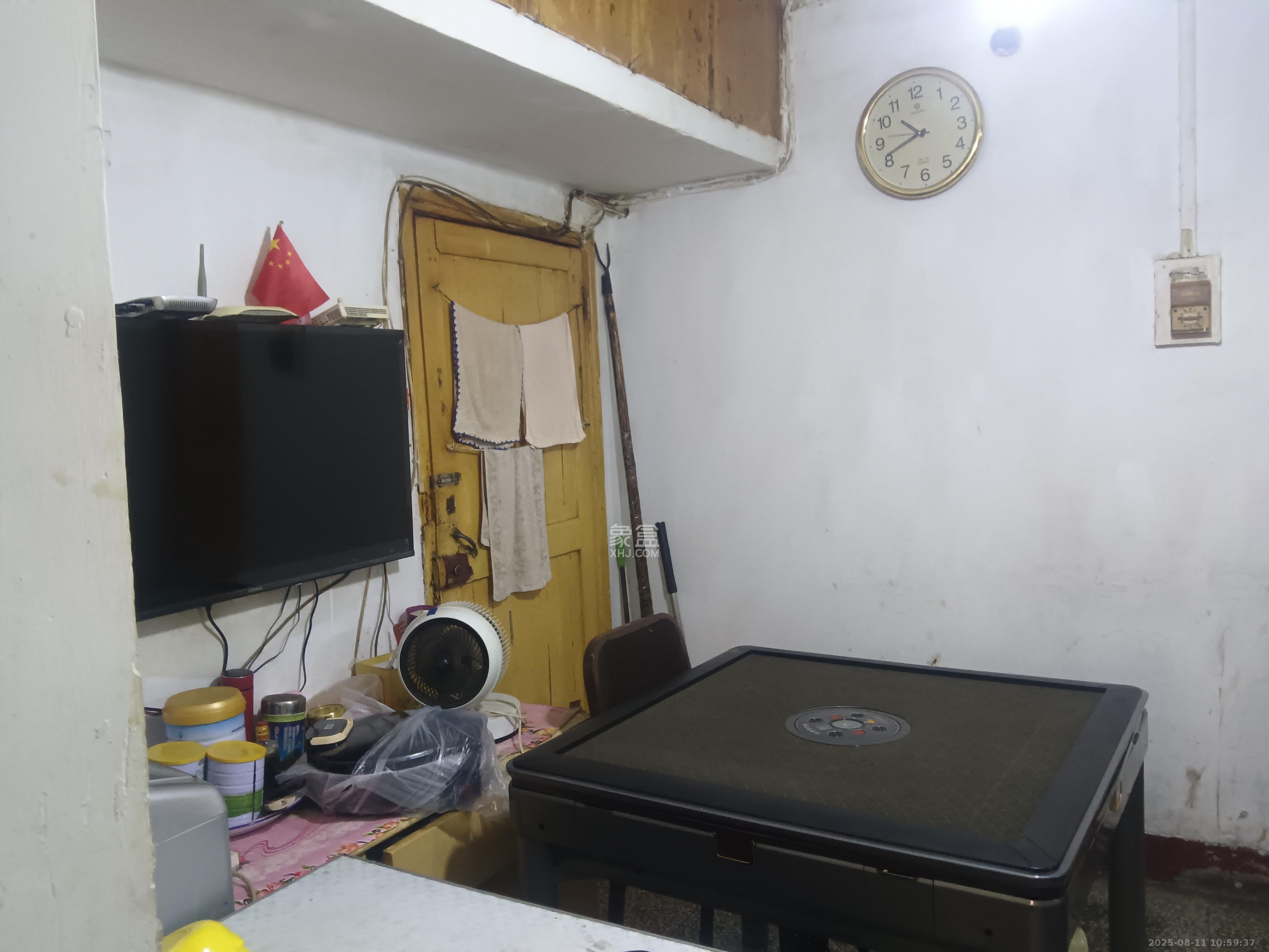 桂花二村 2室2厅1卫 1700.0元/月 桂花二村 2室2厅1卫 1700.0元/月室内图