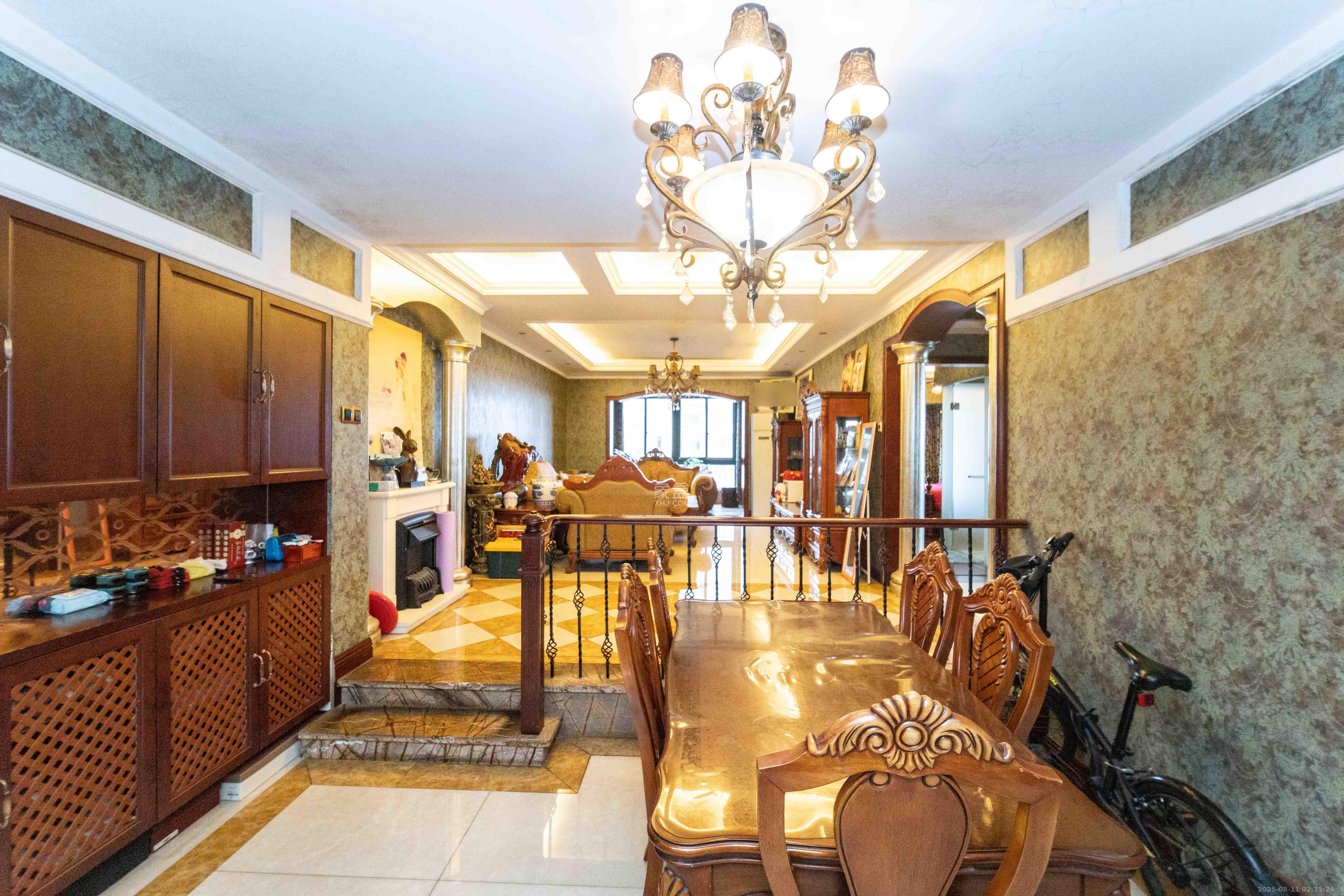 东玺门  3室2厅2卫    118.0万 东玺门  3室2厅2卫    118.0万其他