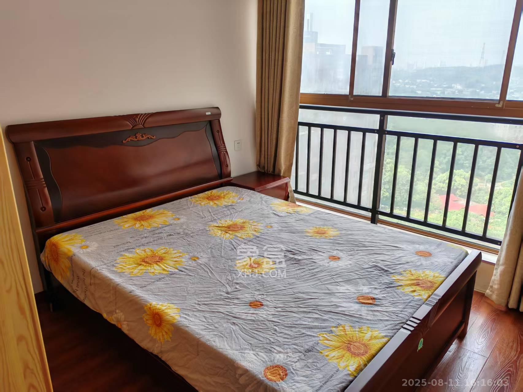 锑都家园 3室2厅2卫 2000.0元/月 锑都家园 3室2厅2卫 2000.0元/月室内图