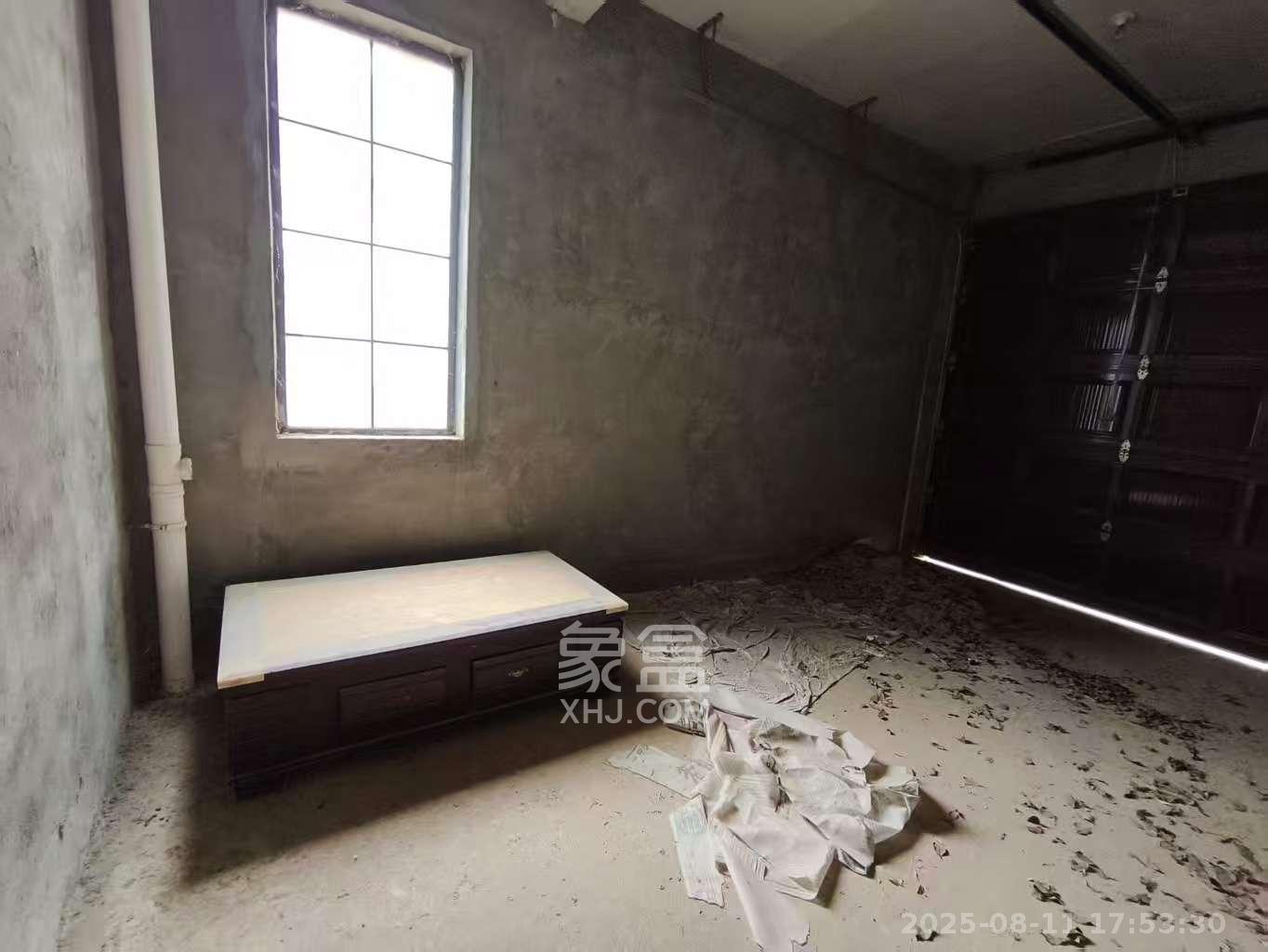 中粮北纬28°别墅 8室4厅4卫 8000.0元/月 中粮北纬28°别墅 8室4厅4卫 8000.0元/月室内图