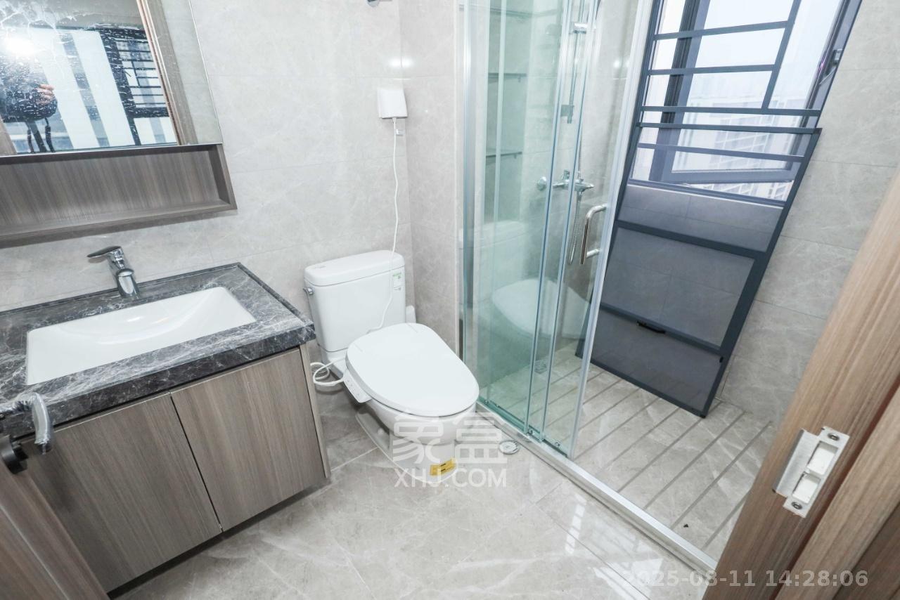 中海阅溪府 4室2厅2卫 5500.0元/月 中海阅溪府 4室2厅2卫 5500.0元/月室内图