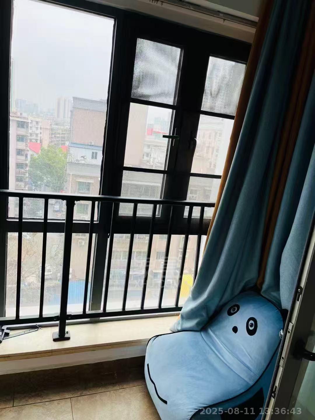 大汉希尔顿 1室0厅1卫 1300.0元/月 大汉希尔顿 1室0厅1卫 1300.0元/月室内图