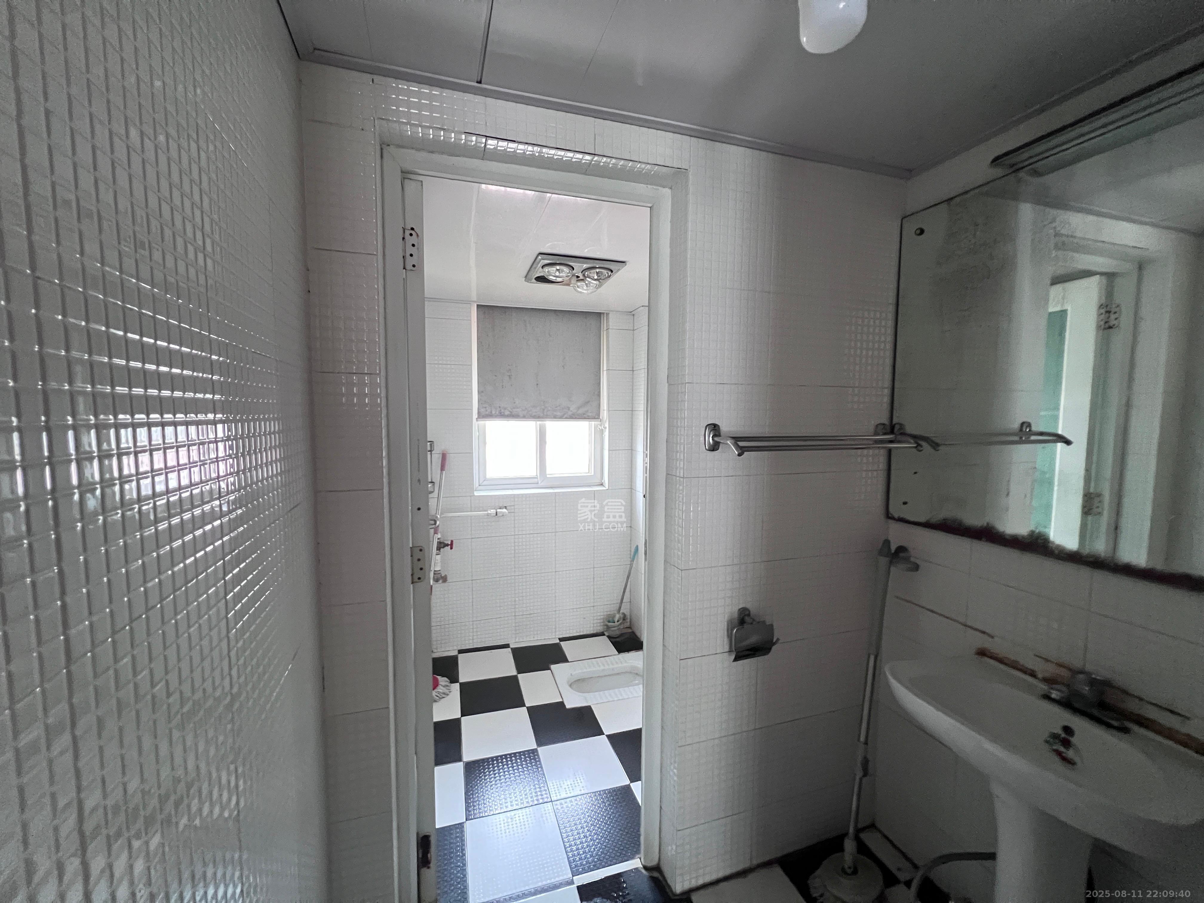 湘樟园小区（湘樟家园）  4室2厅1卫    1800.0元/月室内图