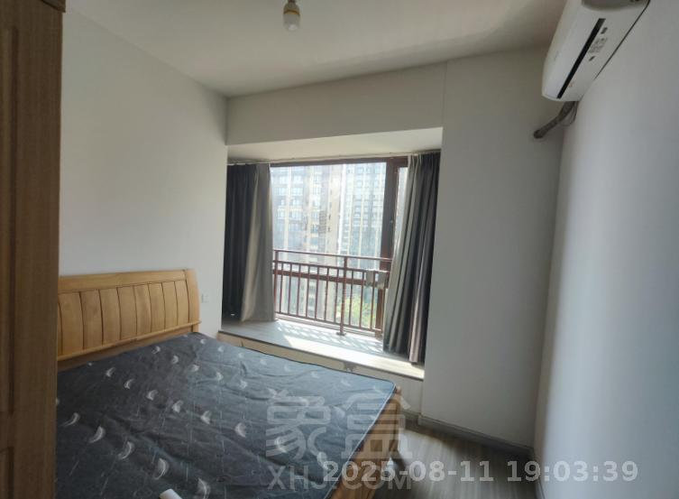 金轮津桥华府 3室2厅1卫 1900.0元/月 金轮津桥华府 3室2厅1卫 1900.0元/月室内图