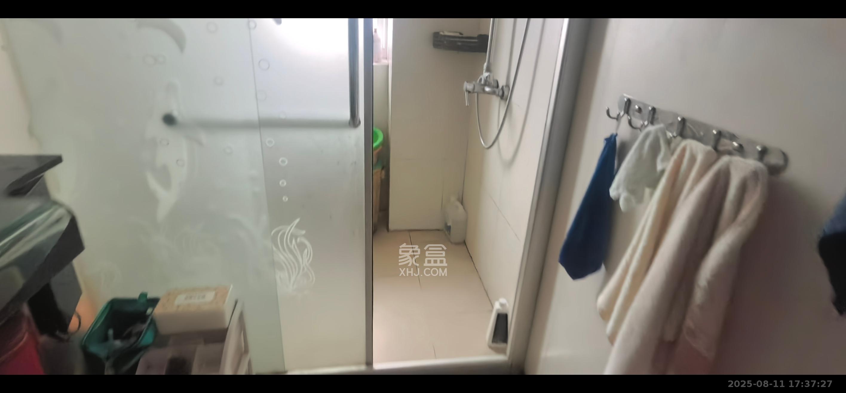 景江雅苑  1室2厅1卫   2500.00元/月室内图