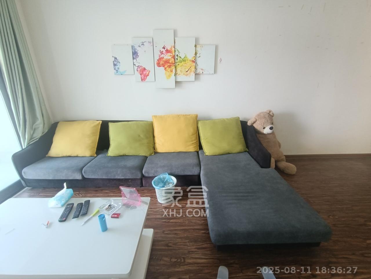 荣盛花语书苑 3室2厅1卫 2400.0元/月 荣盛花语书苑 3室2厅1卫 2400.0元/月室内图